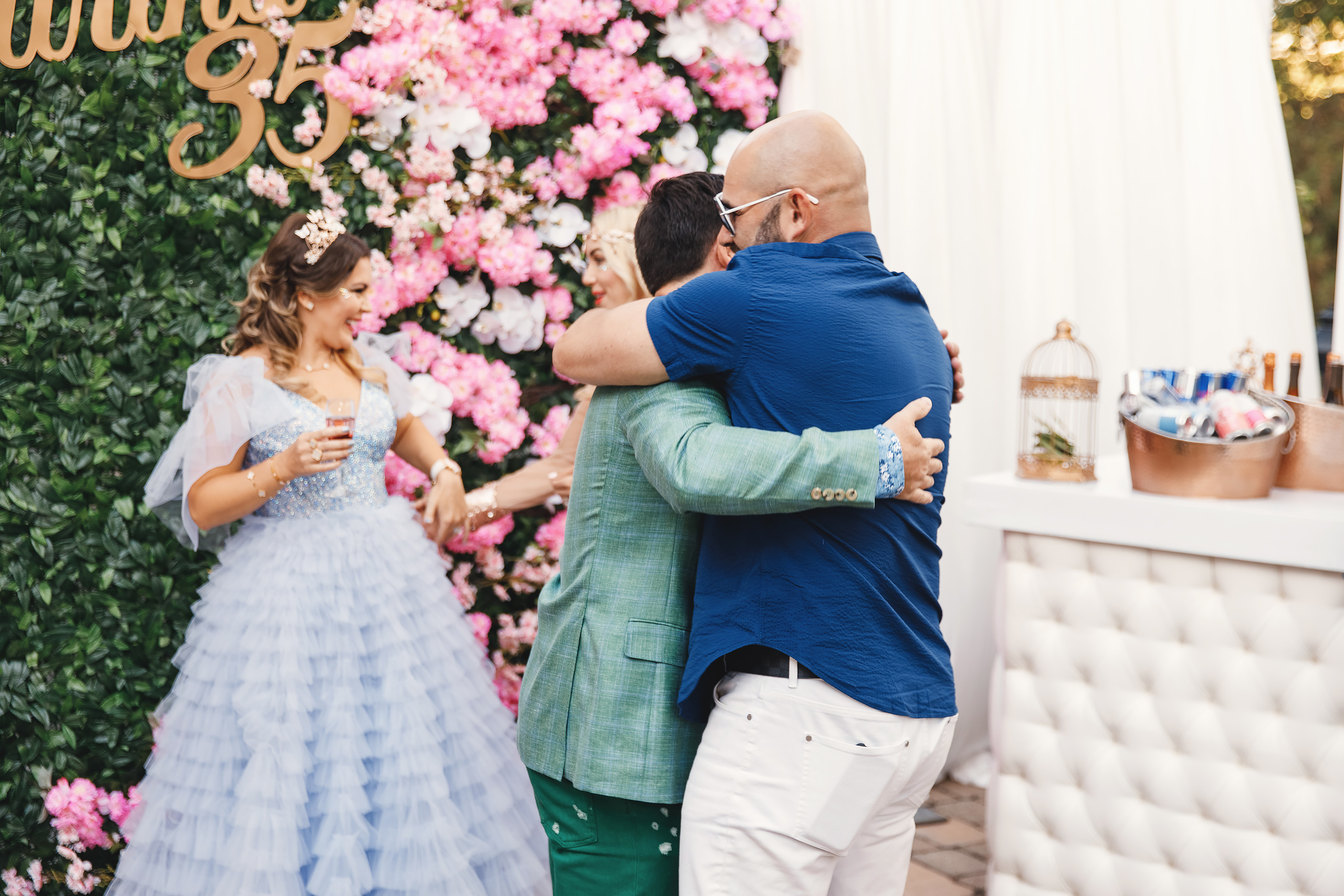 Katrina’s birthday. Wedding family event photographer in Chicago Nick Yushevich