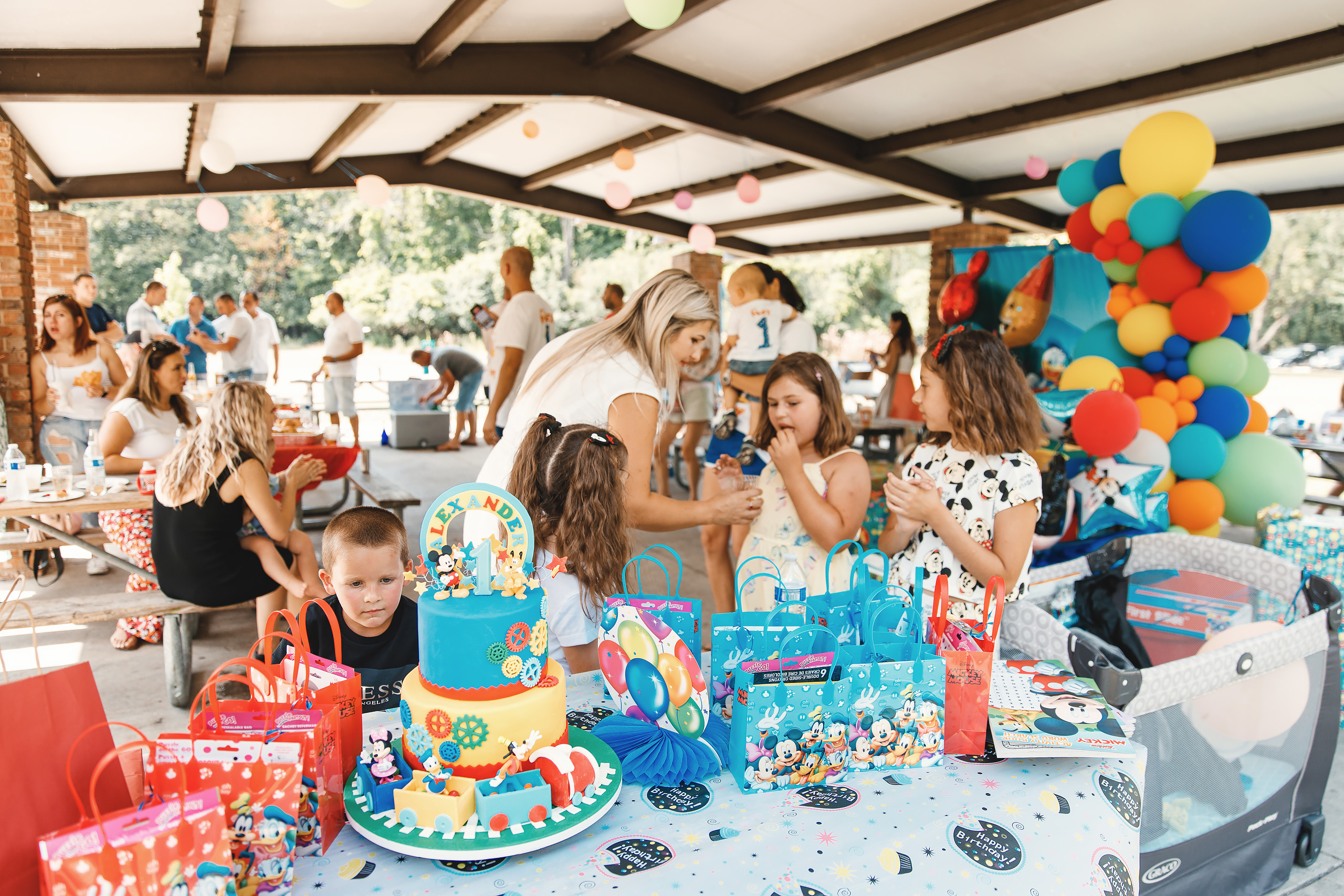 08.23.2020 First birthday. Wedding family event photographer in Chicago Nick Yushevich