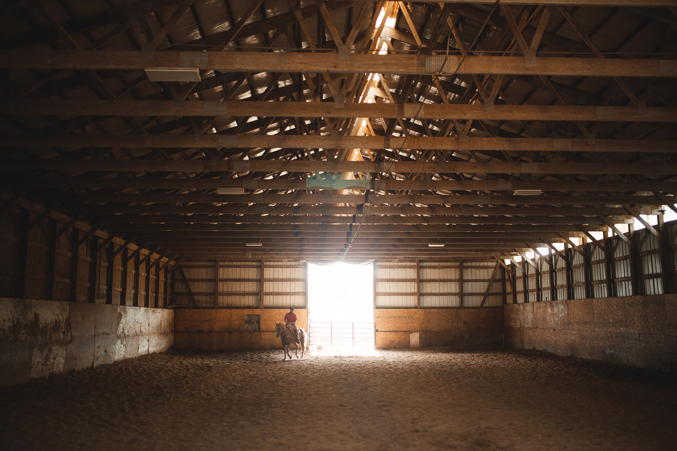 05.24.2020 Horse Farm. Wedding family event photographer in Chicago Nick Yushevich