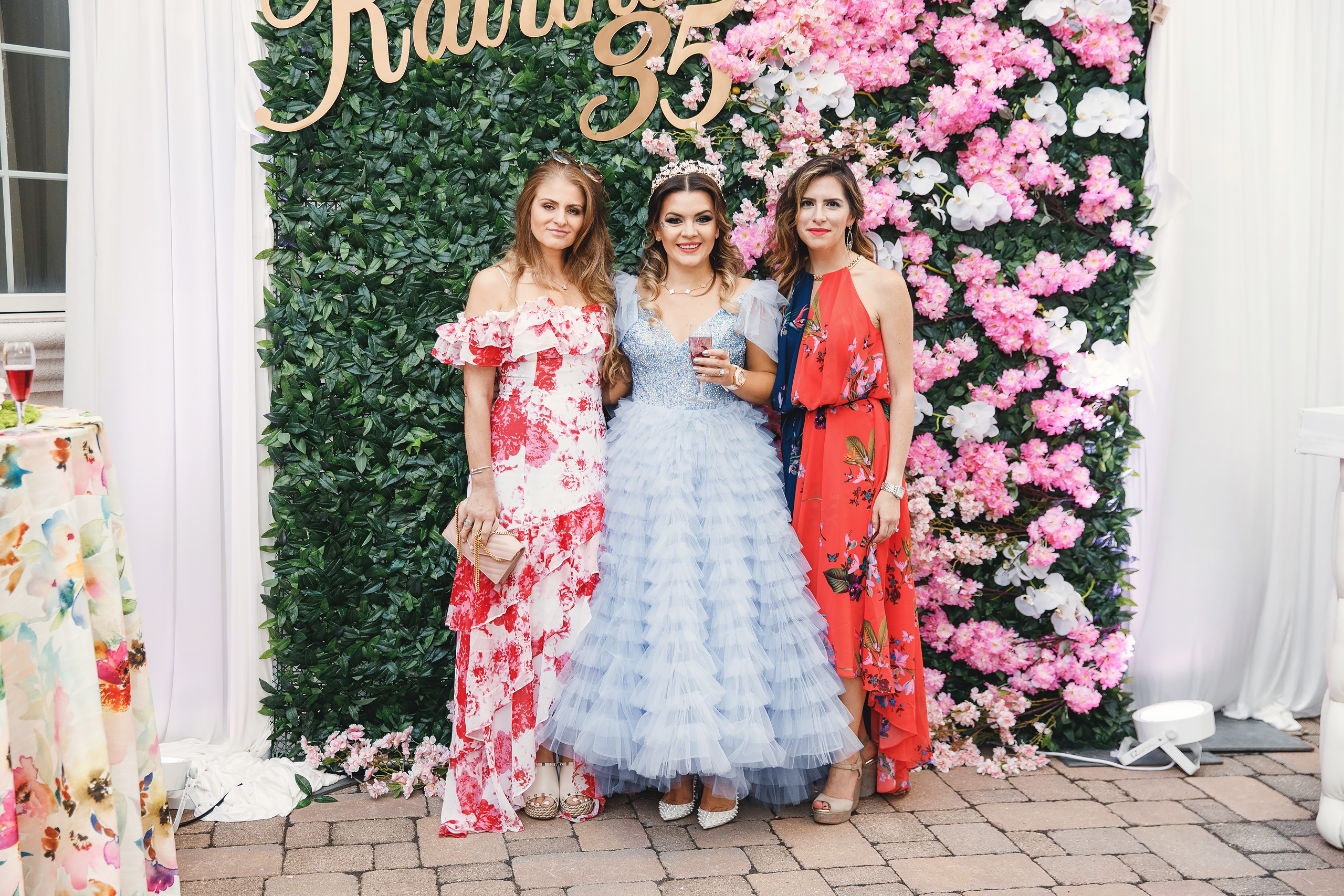 Katrina’s birthday. Wedding family event photographer in Chicago Nick Yushevich