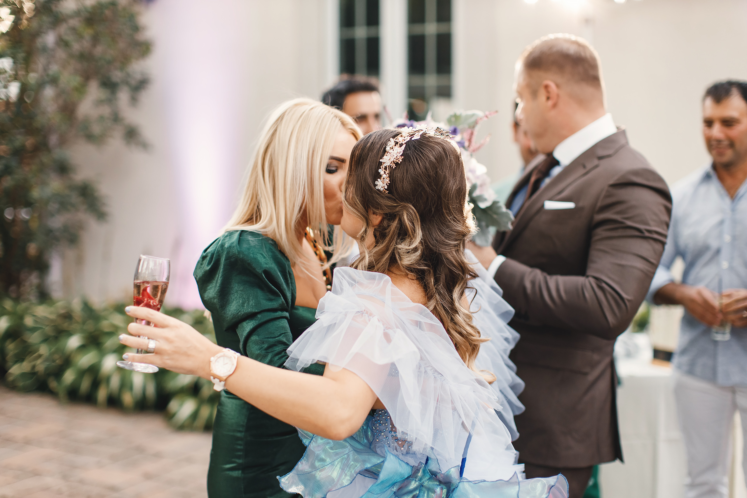 Katrina’s birthday. Wedding family event photographer in Chicago Nick Yushevich