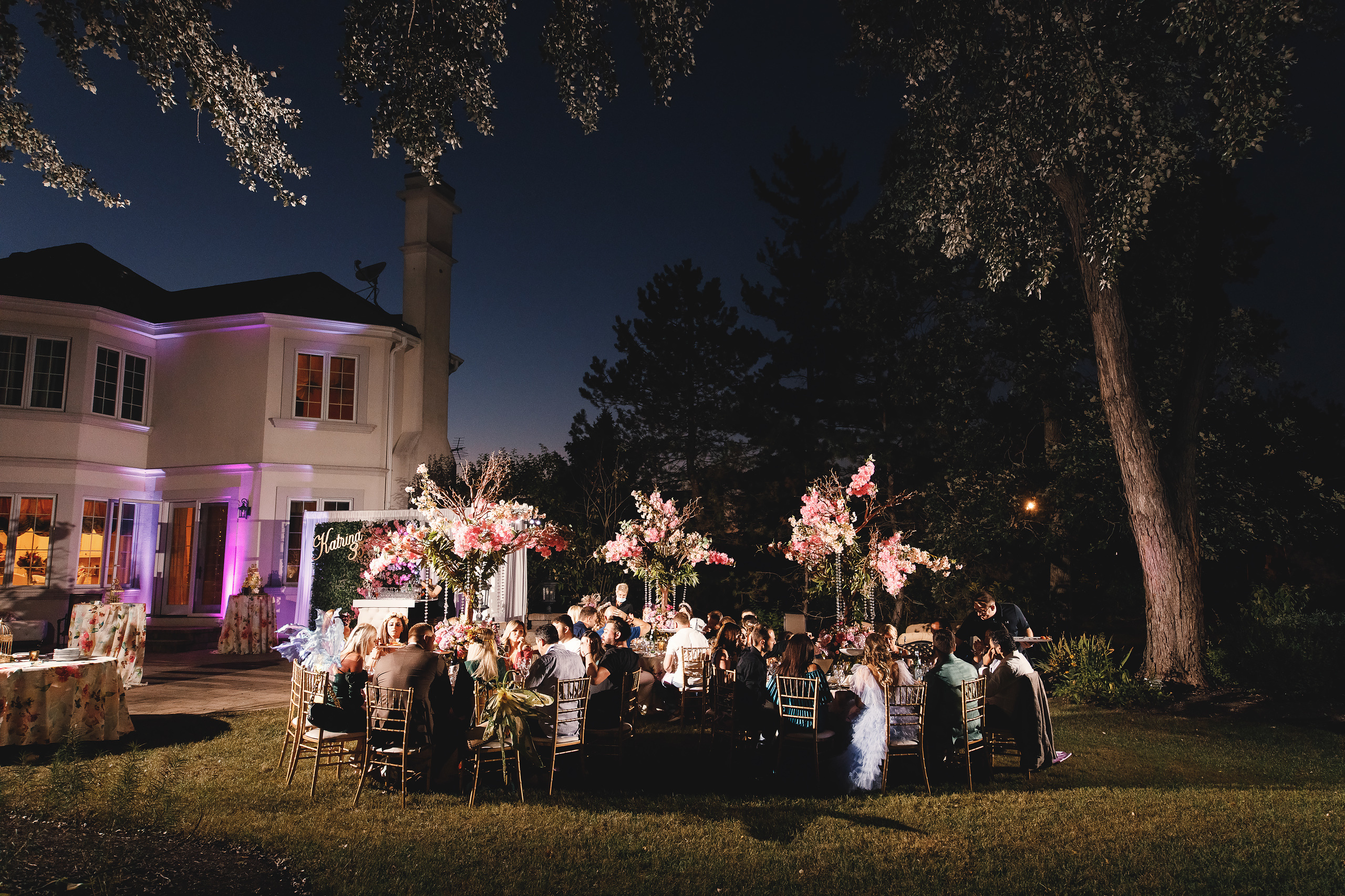 Katrina’s birthday. Wedding family event photographer in Chicago Nick Yushevich