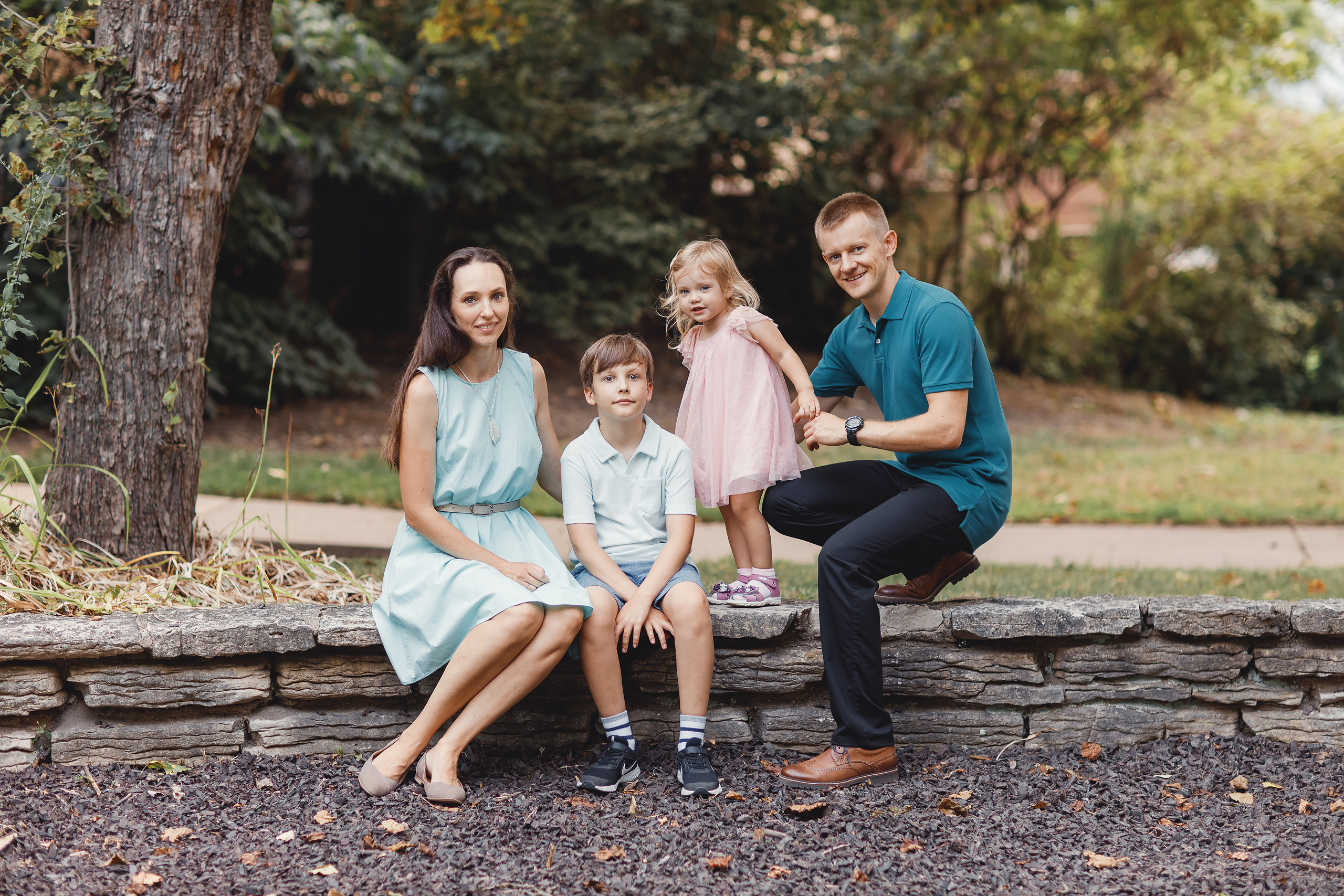 08.09.2020 Family photoshoot. Wedding family event photographer in Chicago Nick Yushevich