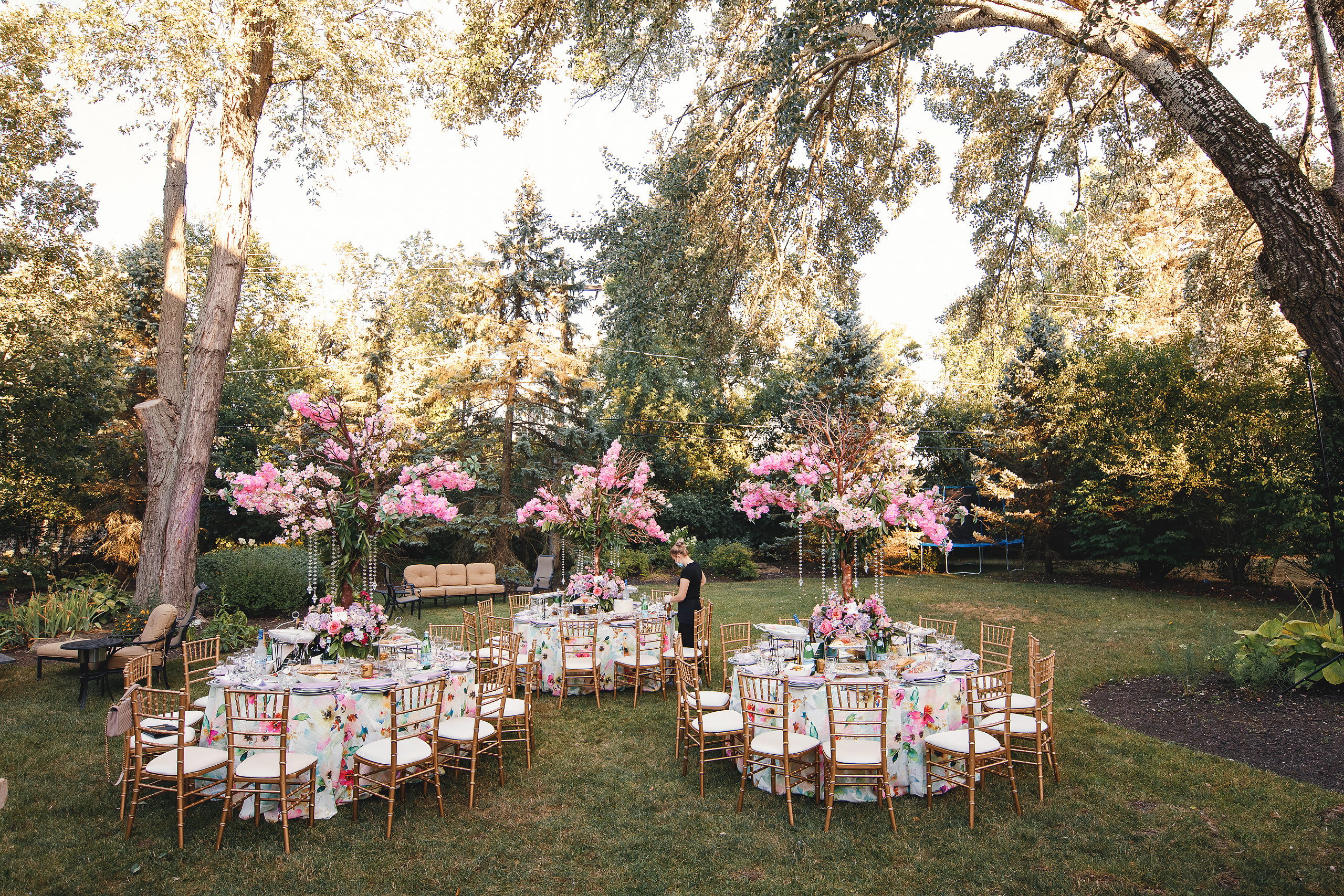 Katrina’s birthday. Wedding family event photographer in Chicago Nick Yushevich