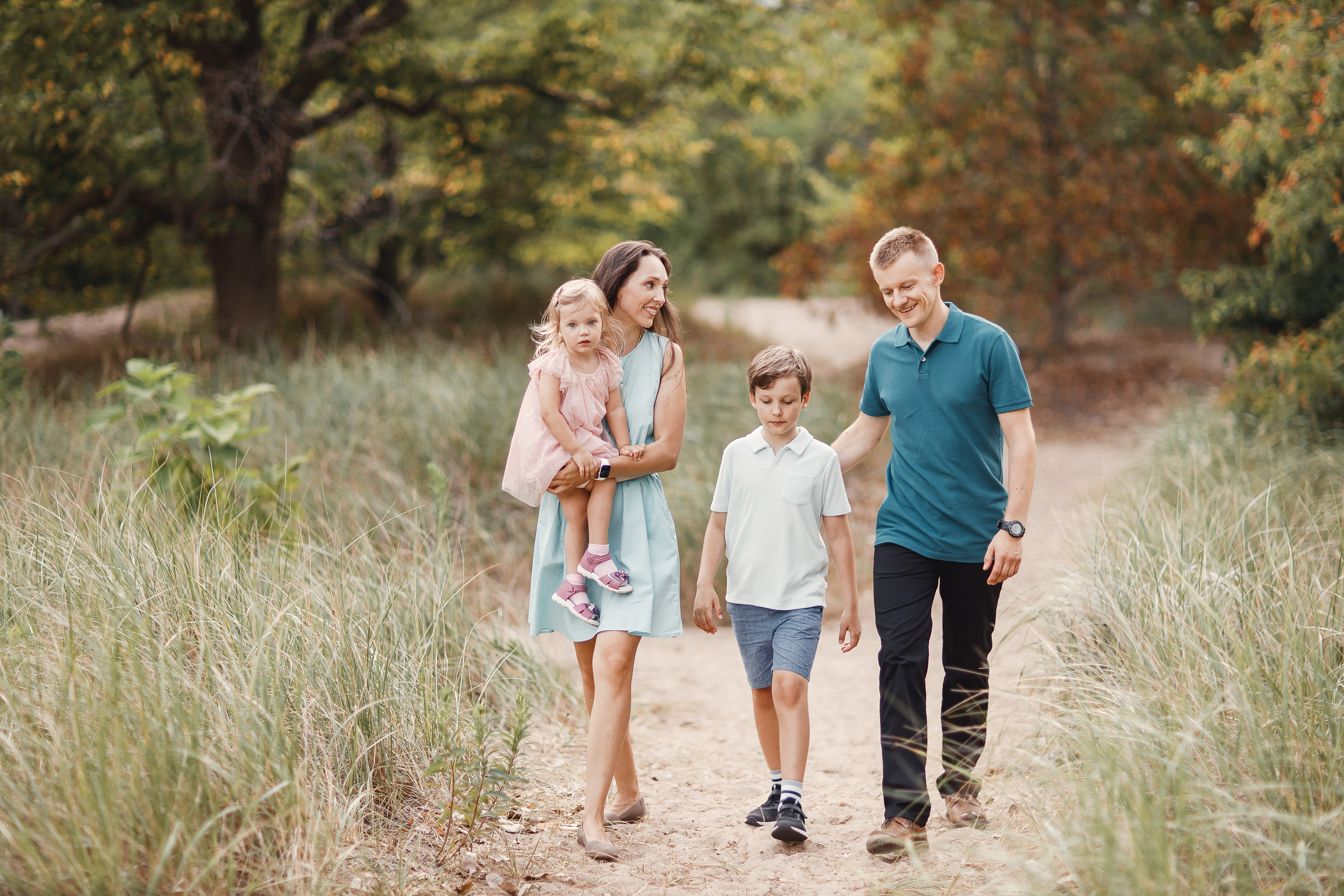 08.09.2020 Family photoshoot. Wedding family event photographer in Chicago Nick Yushevich