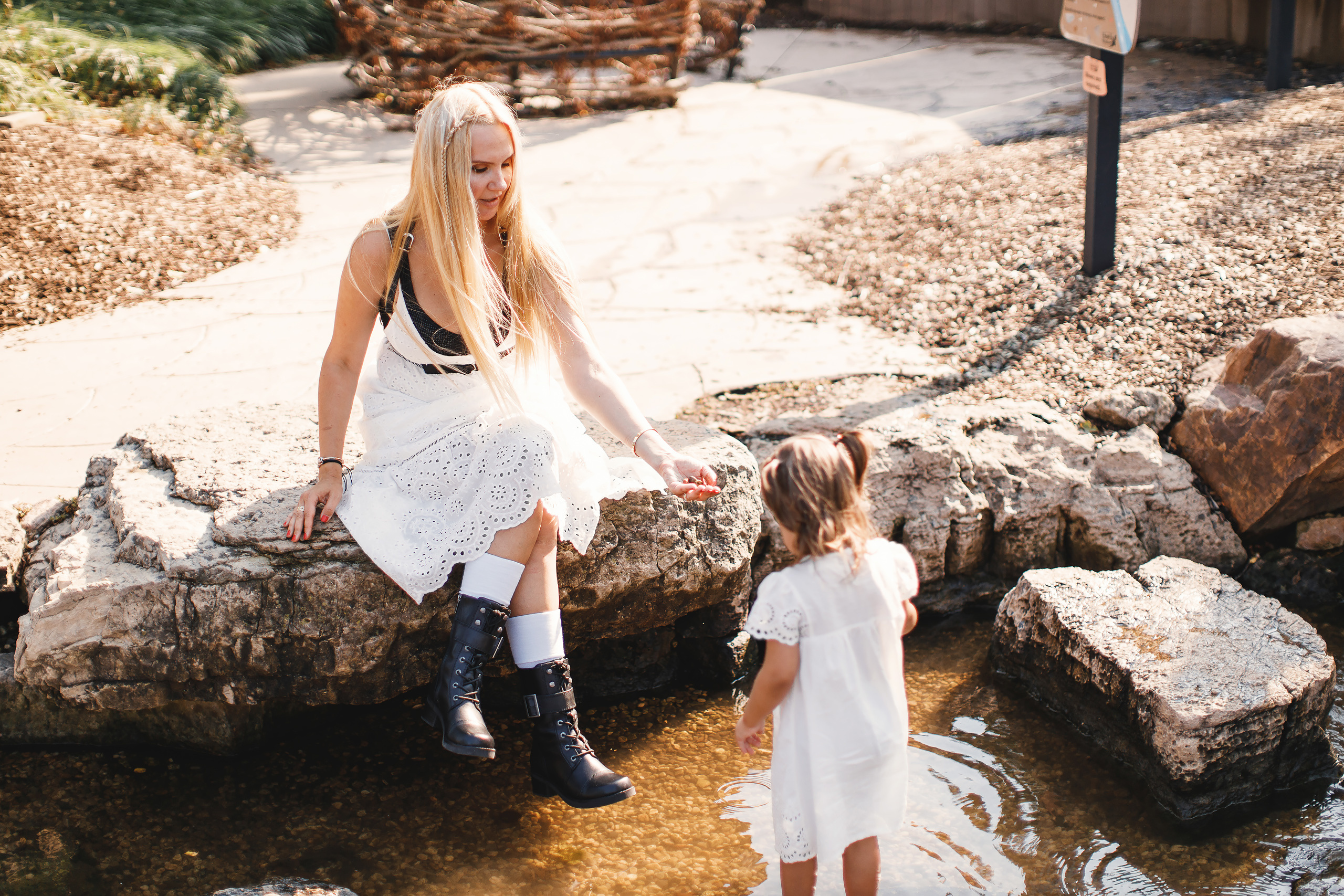 09.06.2020 Family photoshoot. Wedding family event photographer in Chicago Nick Yushevich