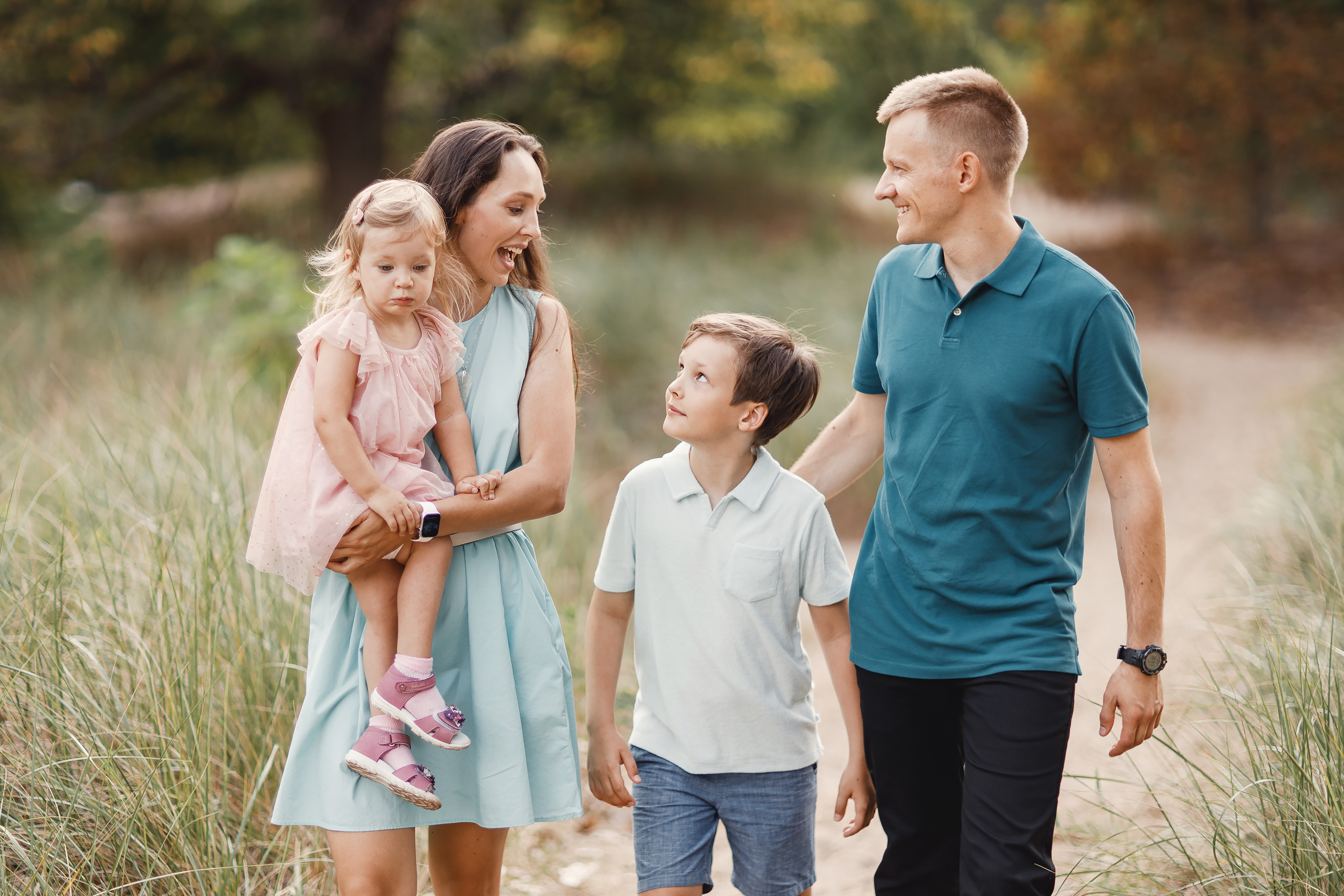 08.09.2020 Family photoshoot. Wedding family event photographer in Chicago Nick Yushevich