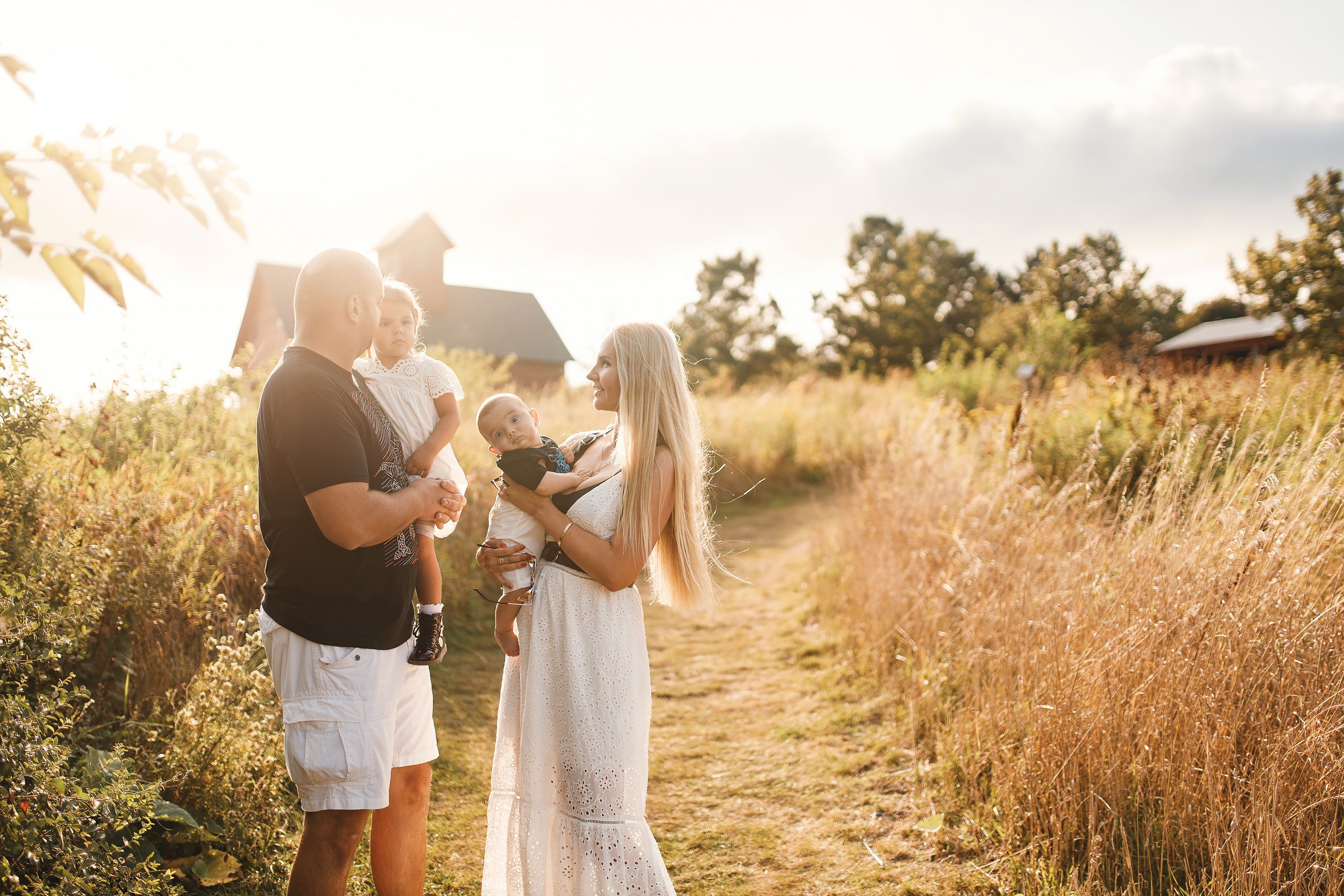 09.06.2020 Family photoshoot. Wedding family event photographer in Chicago Nick Yushevich