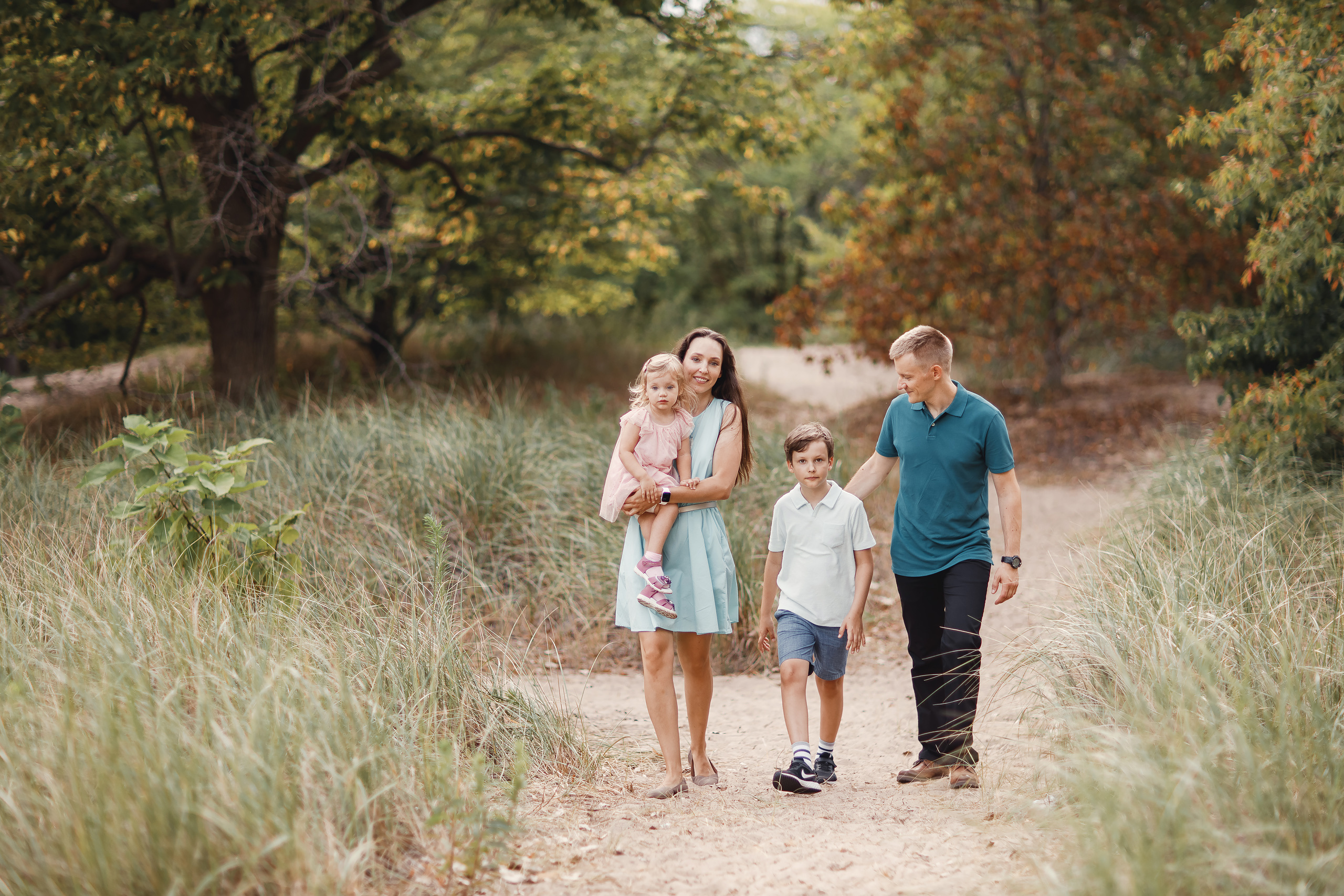 08.09.2020 Family photoshoot. Wedding family event photographer in Chicago Nick Yushevich