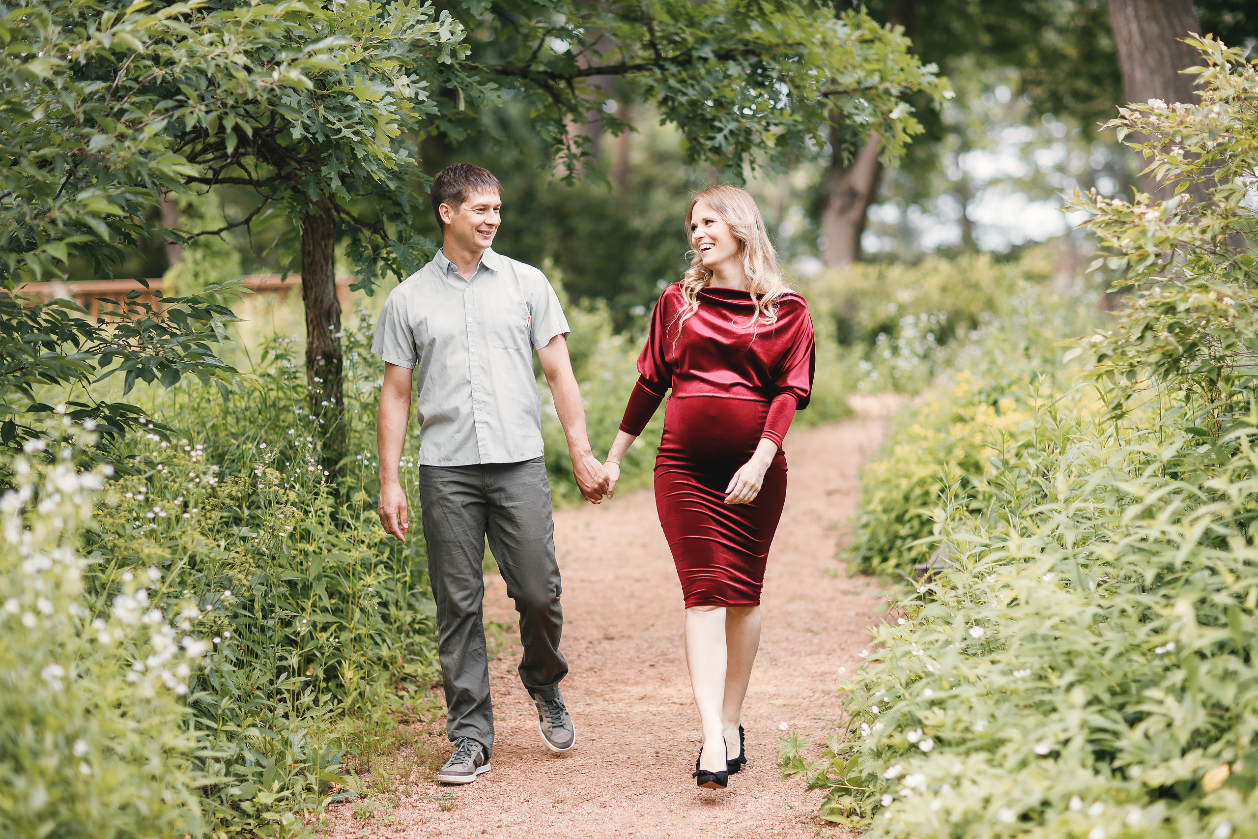 21,06,2020 Walk to the beach. Wedding family event photographer in Chicago Nick Yushevich