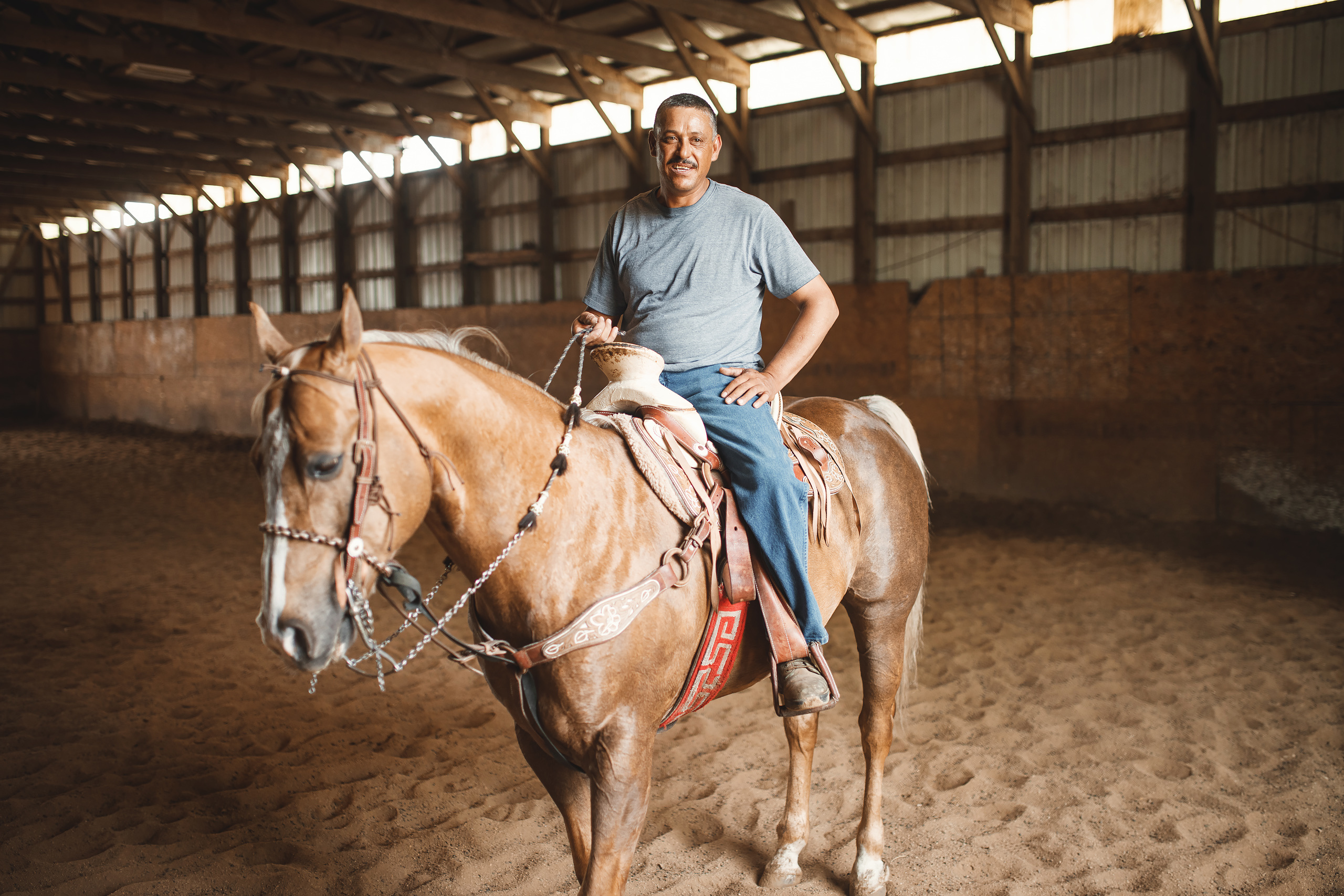05.24.2020 Horse Farm. Wedding family event photographer in Chicago Nick Yushevich