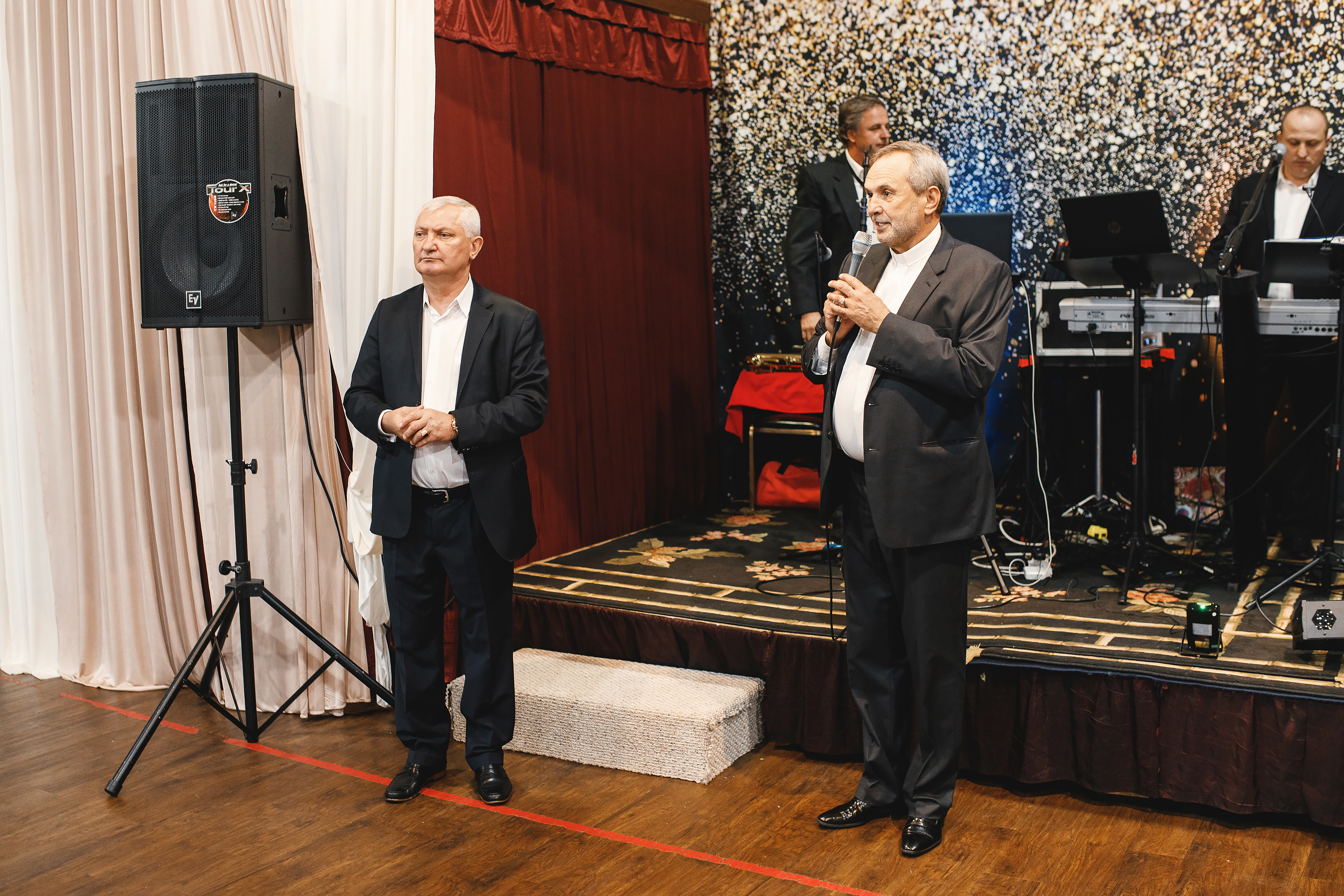 09.05.2020 Wedding. Wedding family event photographer in Chicago Nick Yushevich