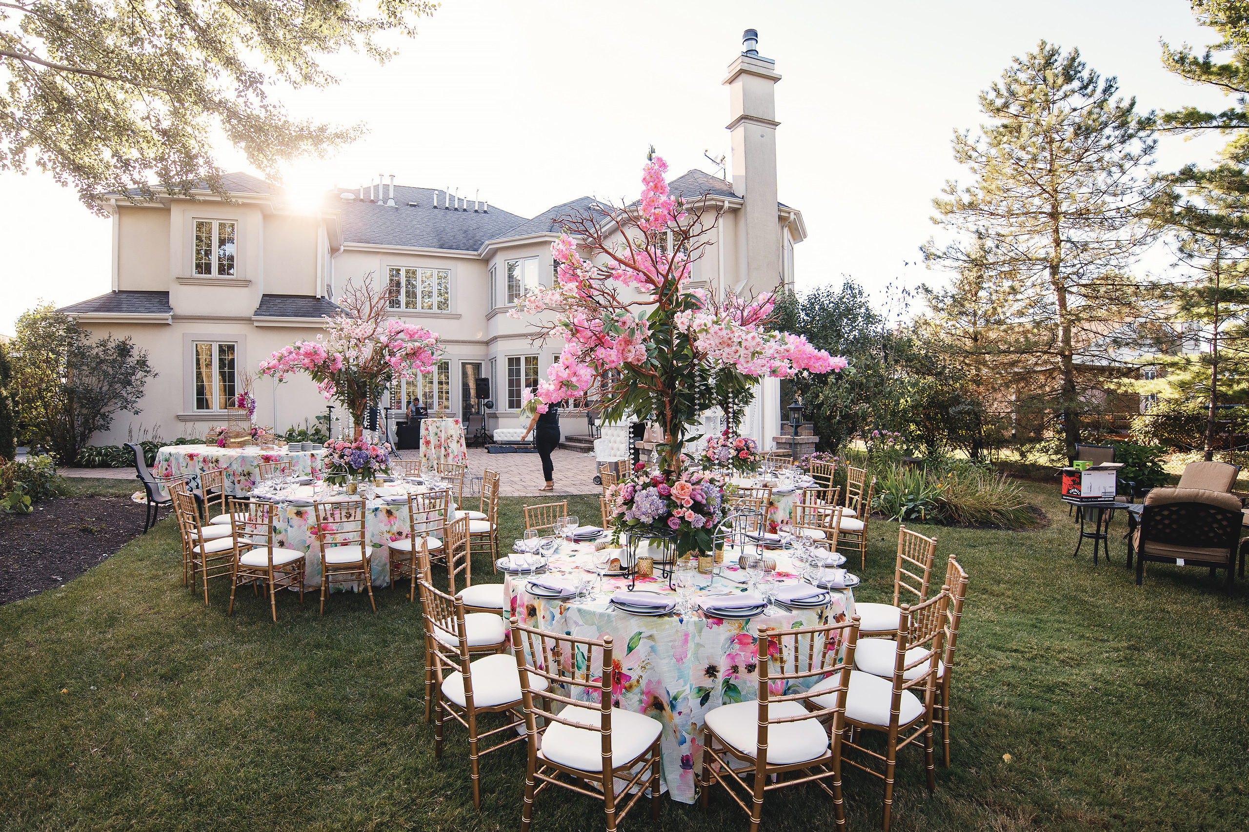 Katrina’s birthday. Wedding family event photographer in Chicago Nick Yushevich