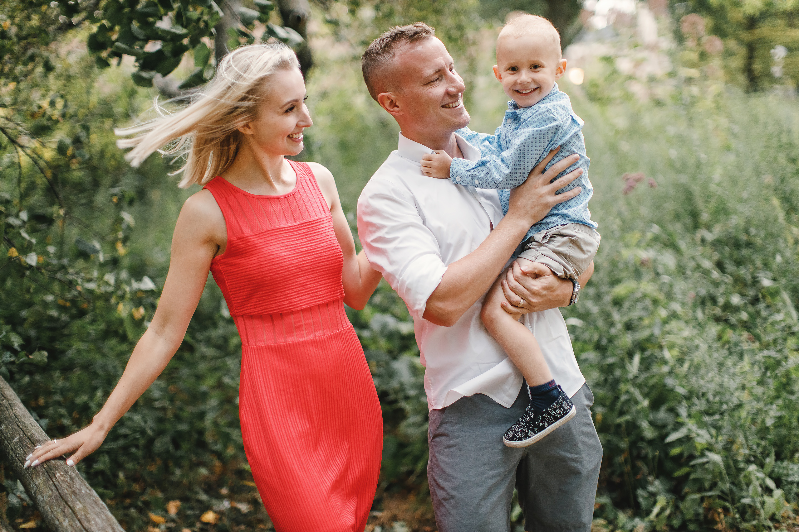 08.23.2020 Family photoshoot. Wedding family event photographer in Chicago Nick Yushevich