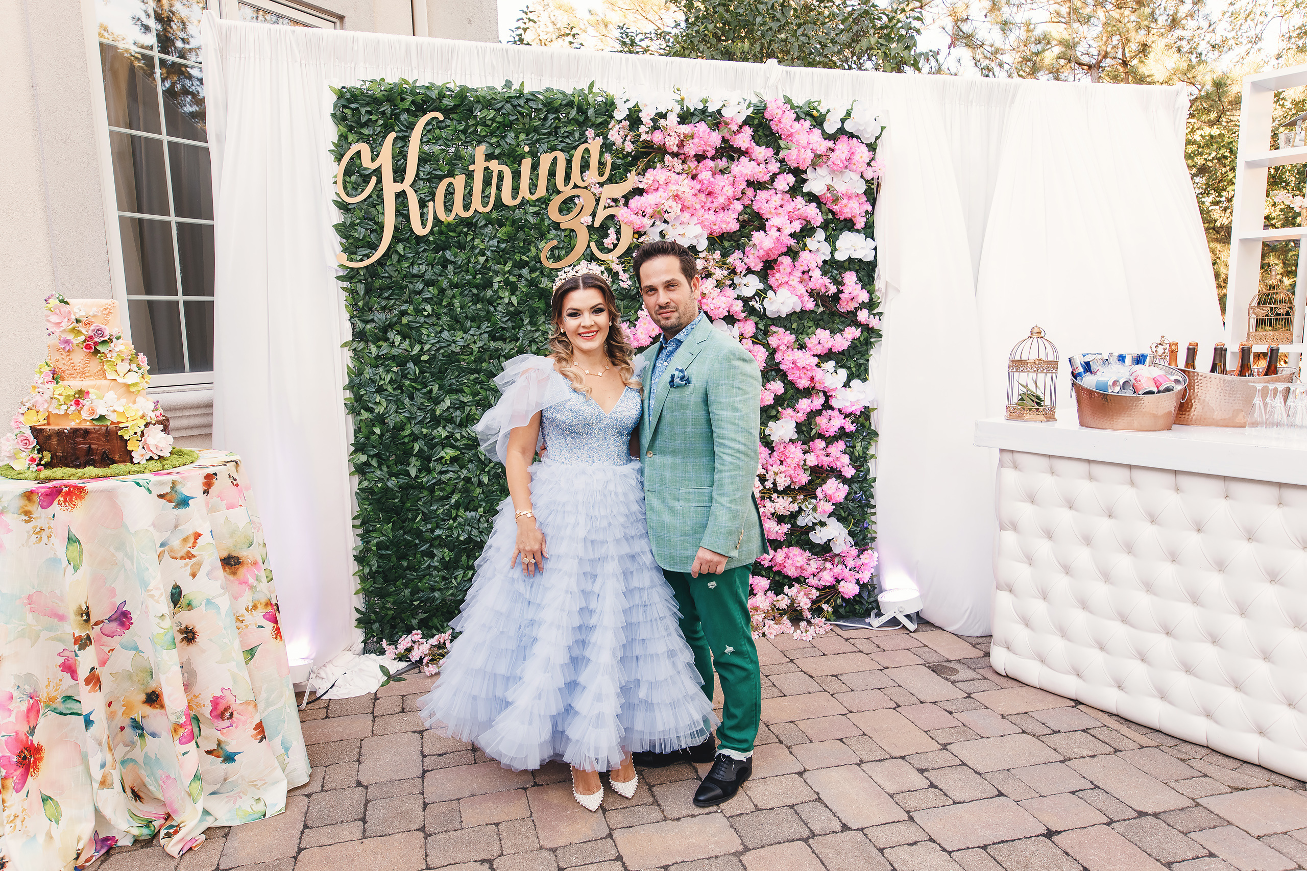 Katrina’s birthday. Wedding family event photographer in Chicago Nick Yushevich