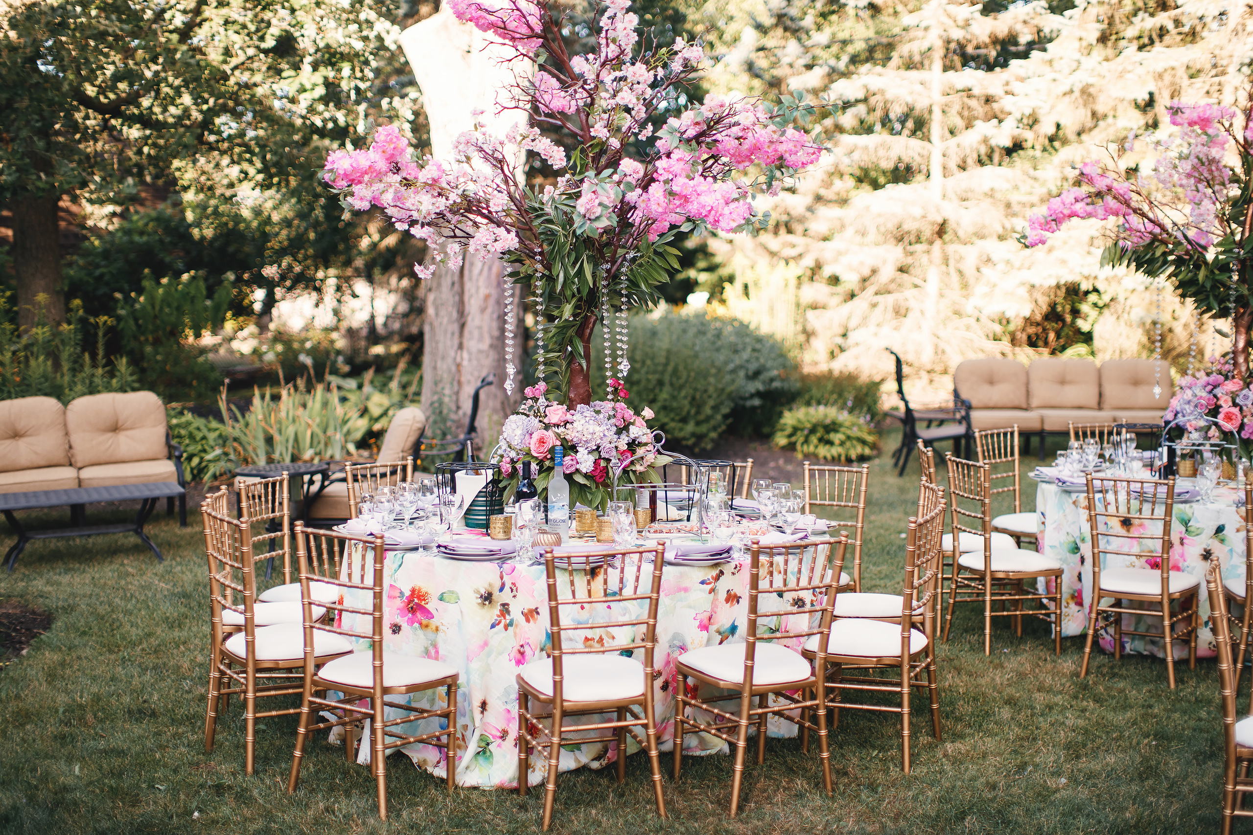 Katrina’s birthday. Wedding family event photographer in Chicago Nick Yushevich