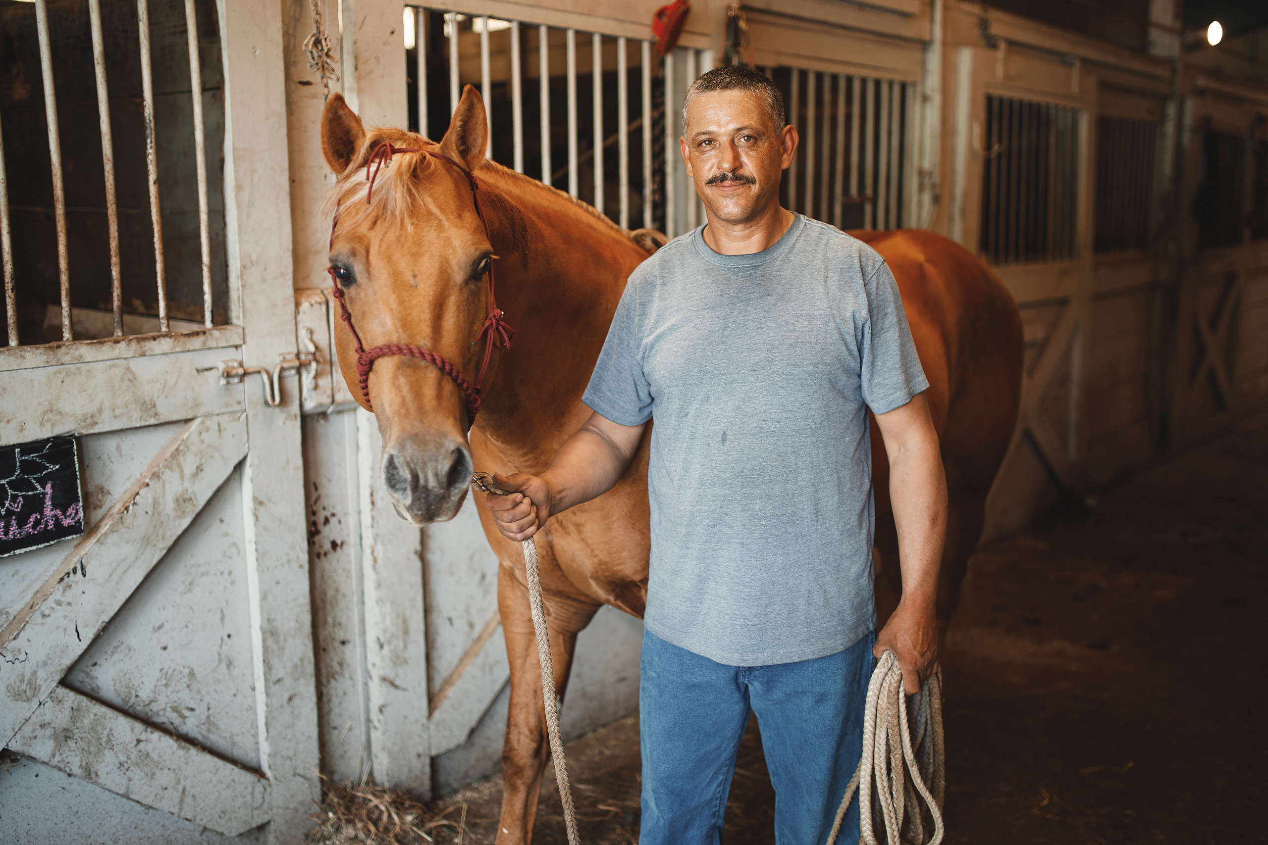 05.24.2020 Horse Farm. Wedding family event photographer in Chicago Nick Yushevich