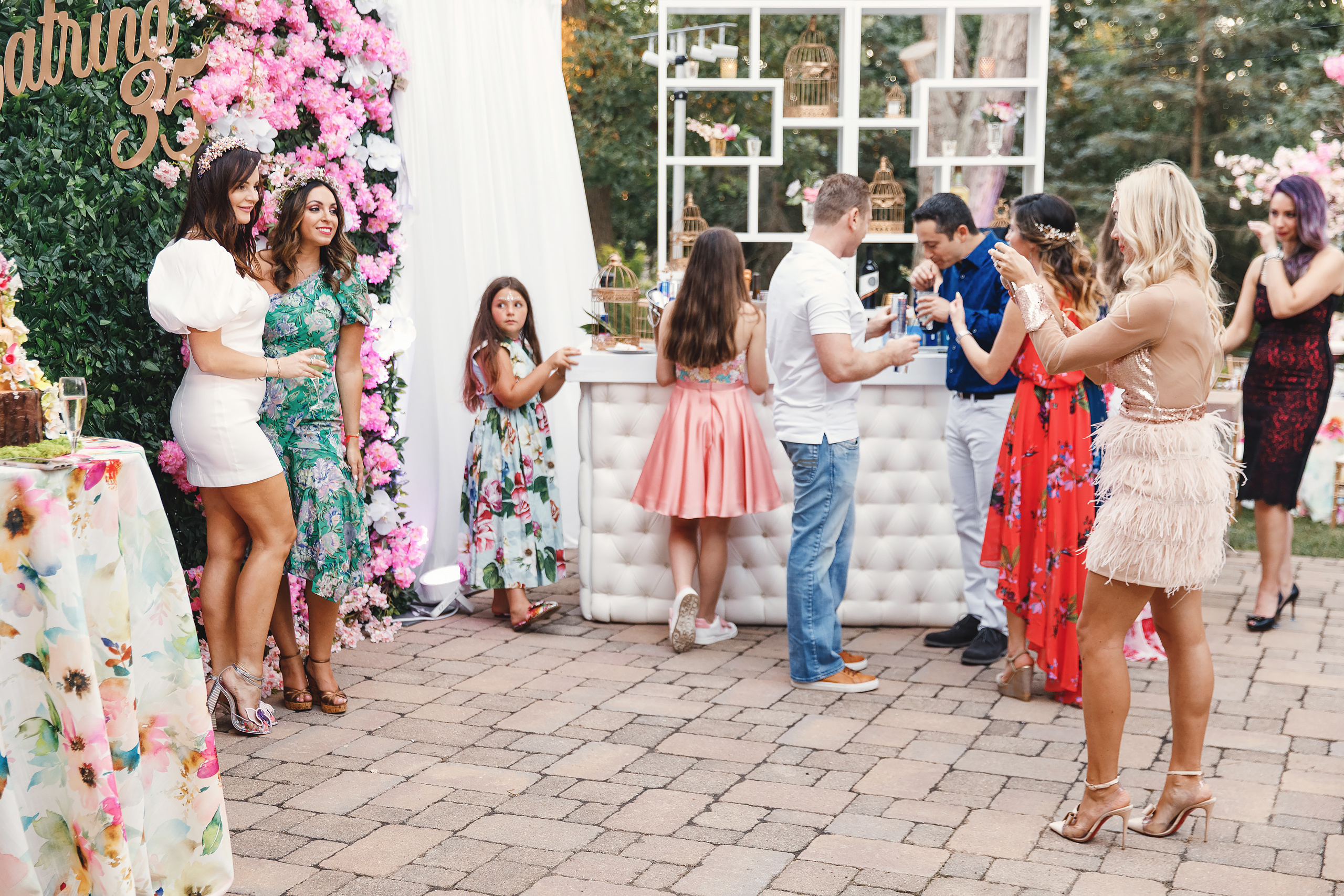 Katrina’s birthday. Wedding family event photographer in Chicago Nick Yushevich