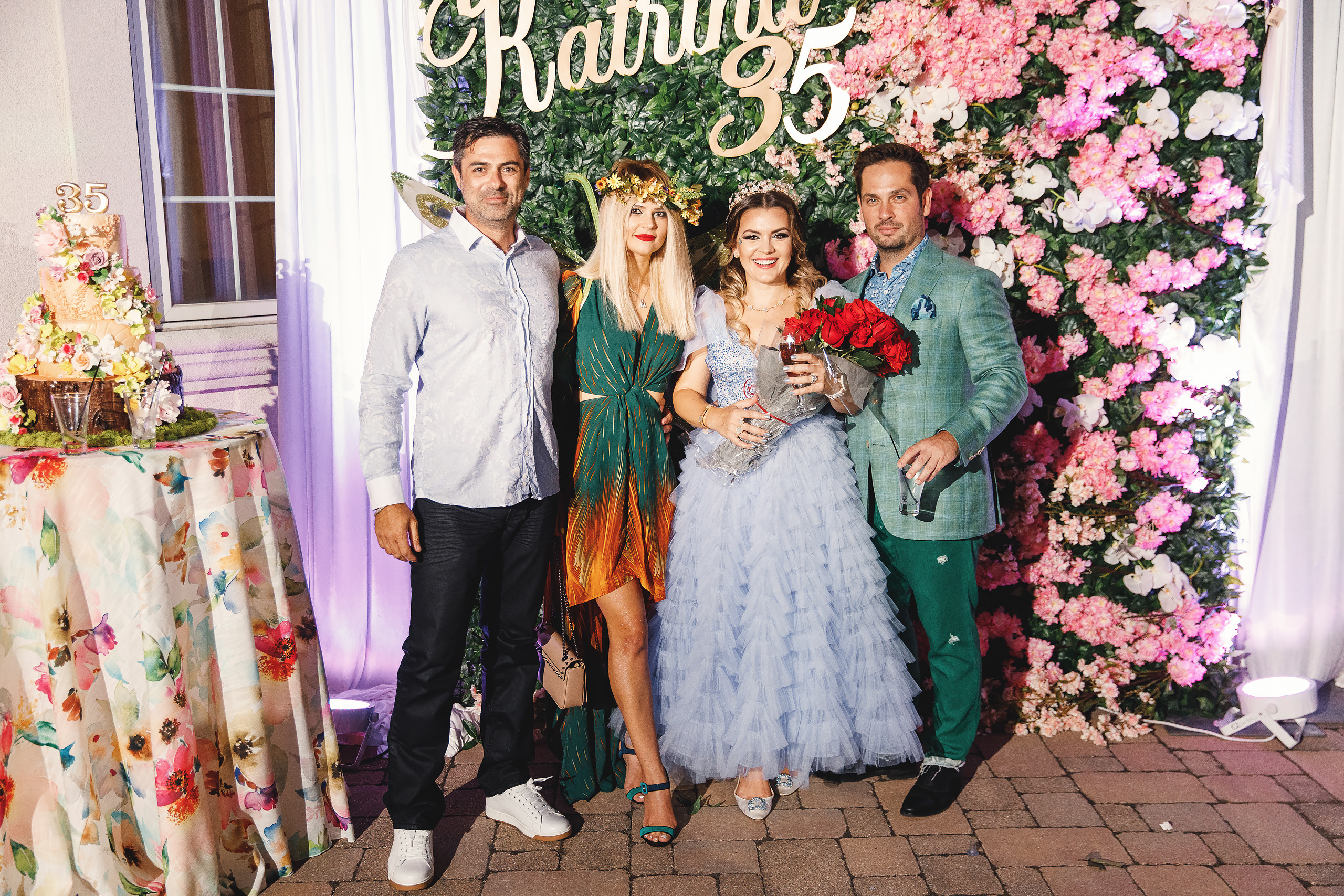 Katrina’s birthday. Wedding family event photographer in Chicago Nick Yushevich