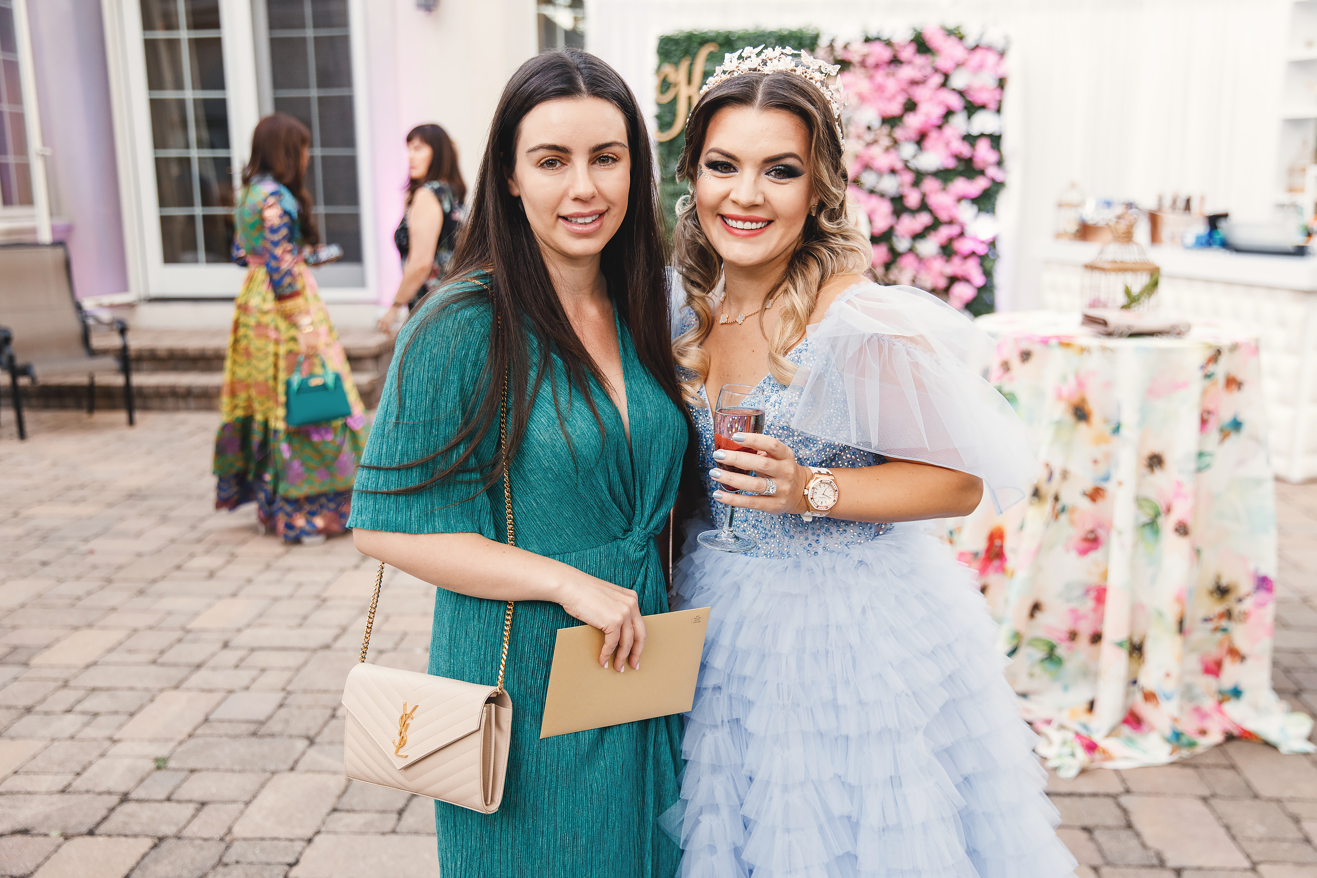 Katrina’s birthday. Wedding family event photographer in Chicago Nick Yushevich