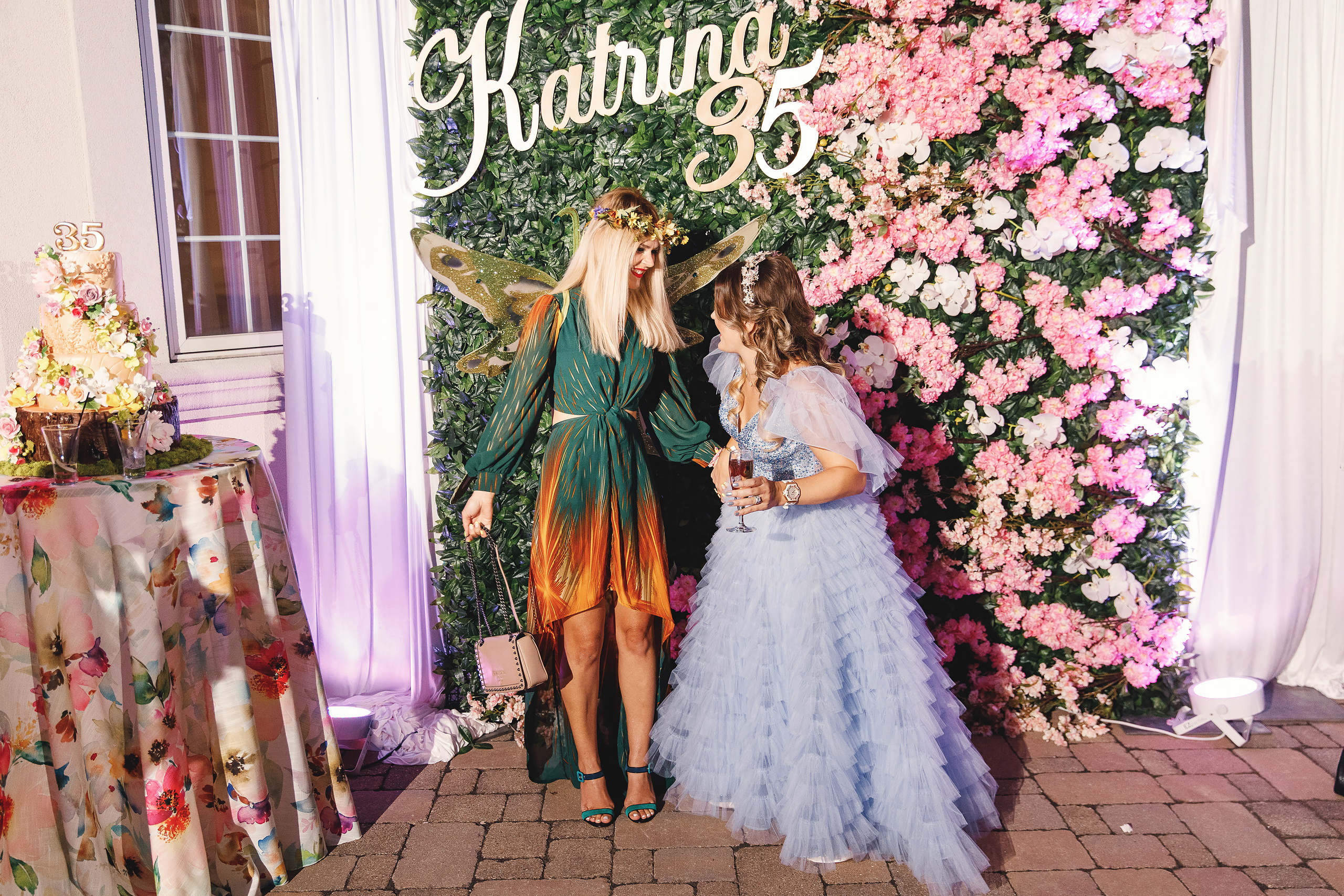 Katrina’s birthday. Wedding family event photographer in Chicago Nick Yushevich