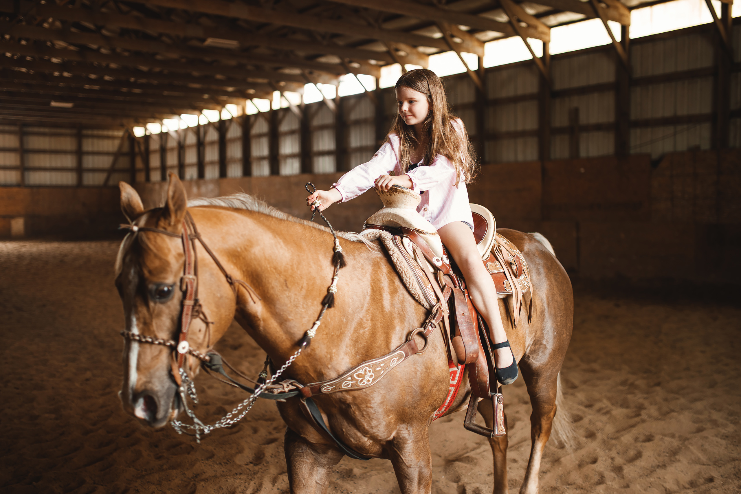 05.24.2020 Horse Farm. Wedding family event photographer in Chicago Nick Yushevich