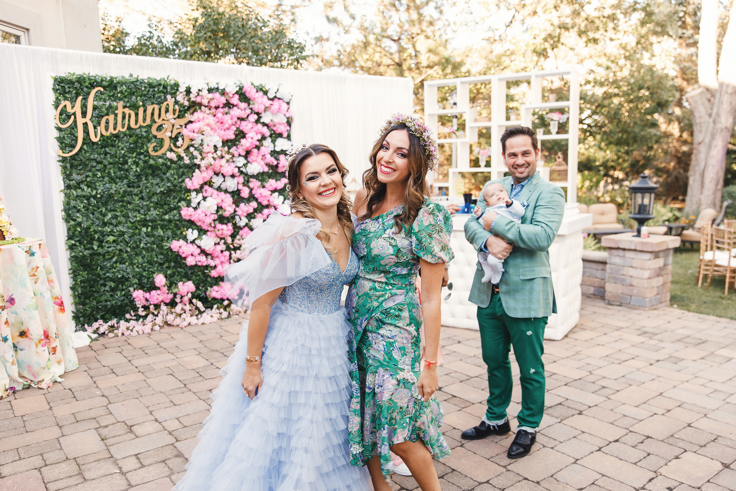 Katrina’s birthday. Wedding family event photographer in Chicago Nick Yushevich