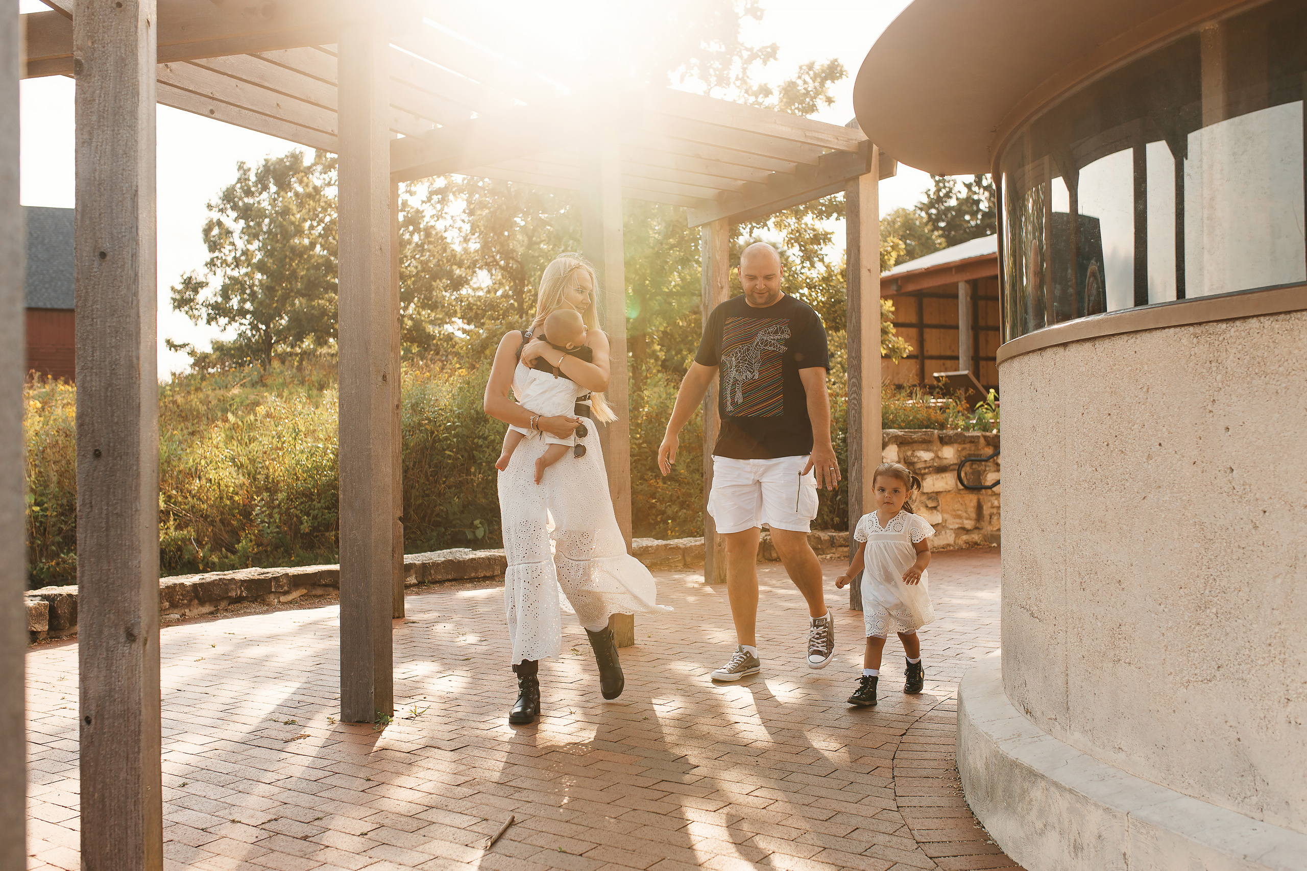 09.06.2020 Family photoshoot. Wedding family event photographer in Chicago Nick Yushevich