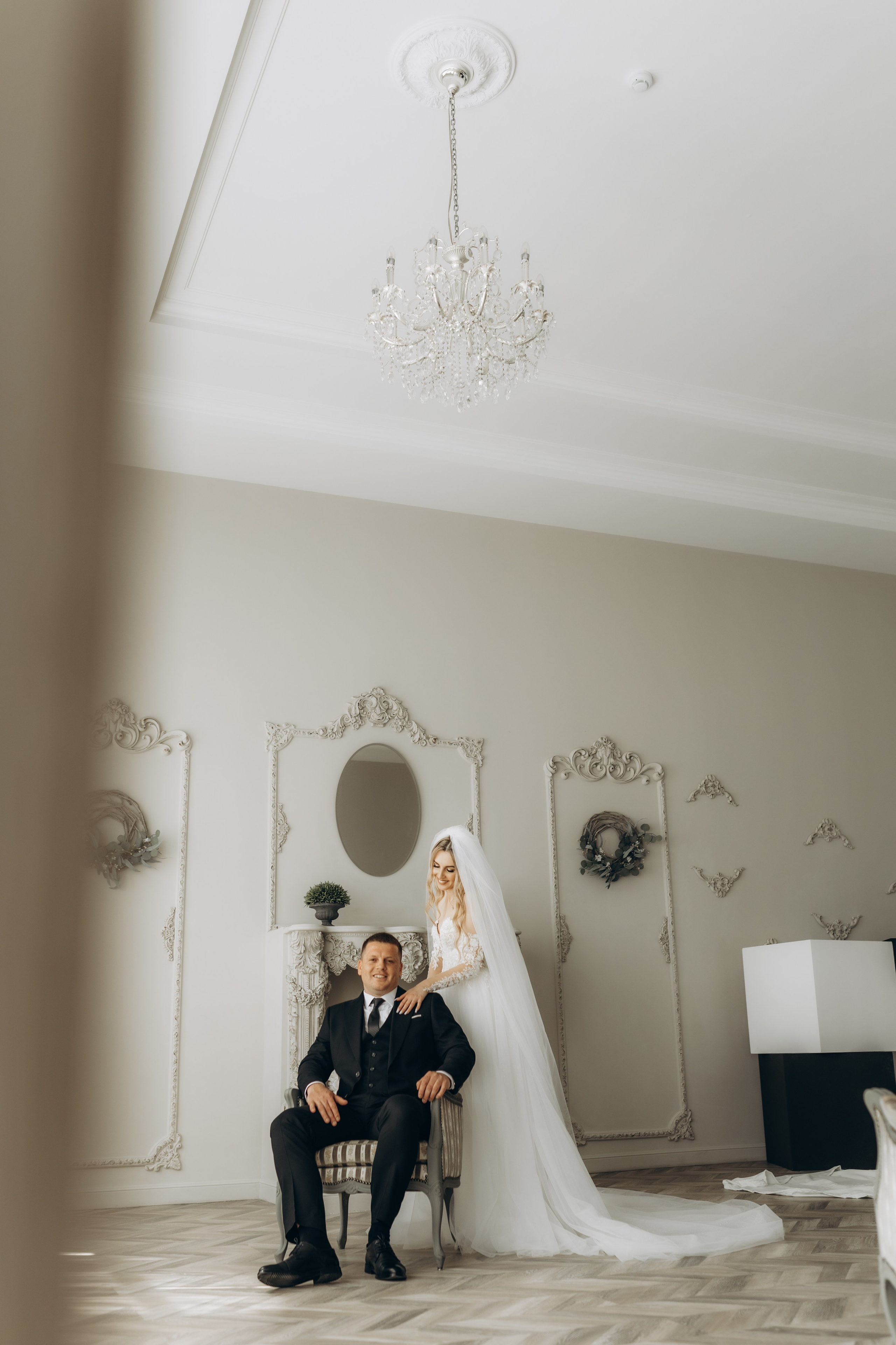 Nikolly & Constantin. Home