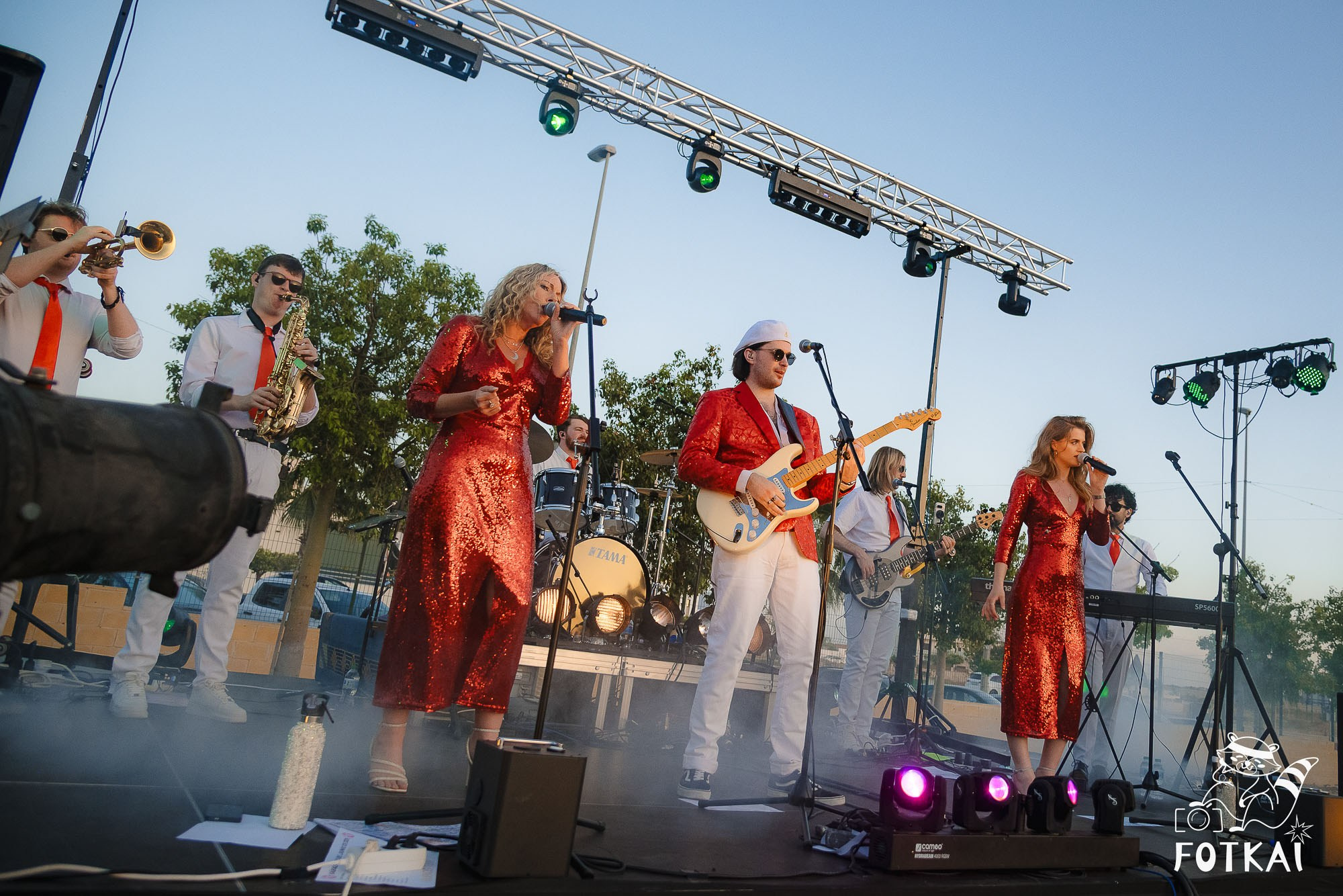 Good Times, tributo a Nile Rodgers & Chic en Benijófar — Fotos del evento 2026 | FOTKAI