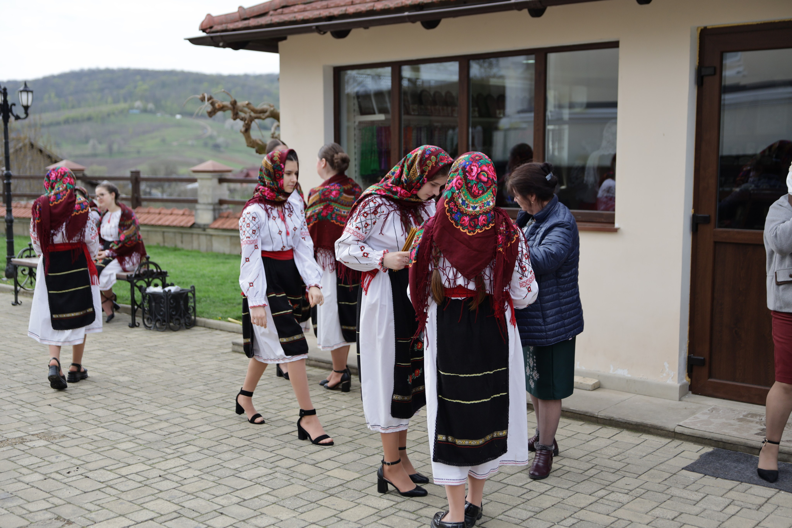 Cântările Învierii-Tradiție și Lumină. Alika Dia- Fotograf în Republica Moldova, Strășeni