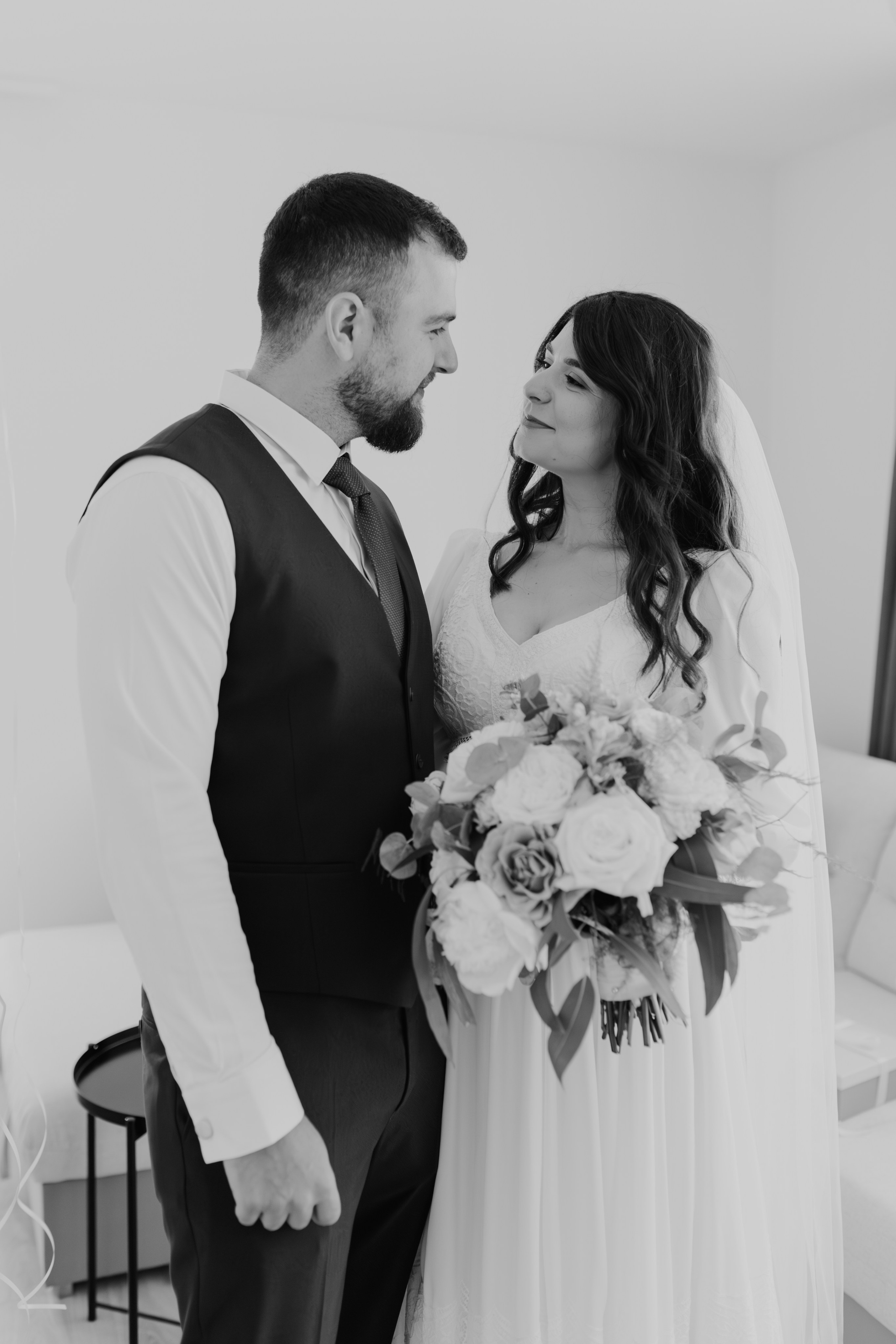 Flori & Cosmin. Main