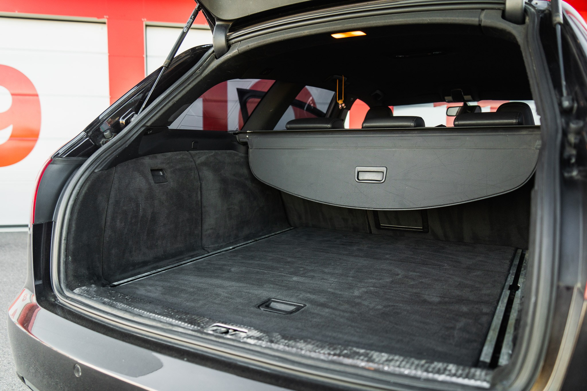 AUDI S6 V10. LOHA VISUALS — AUTOMOTIVE PHOTOGRAPHY