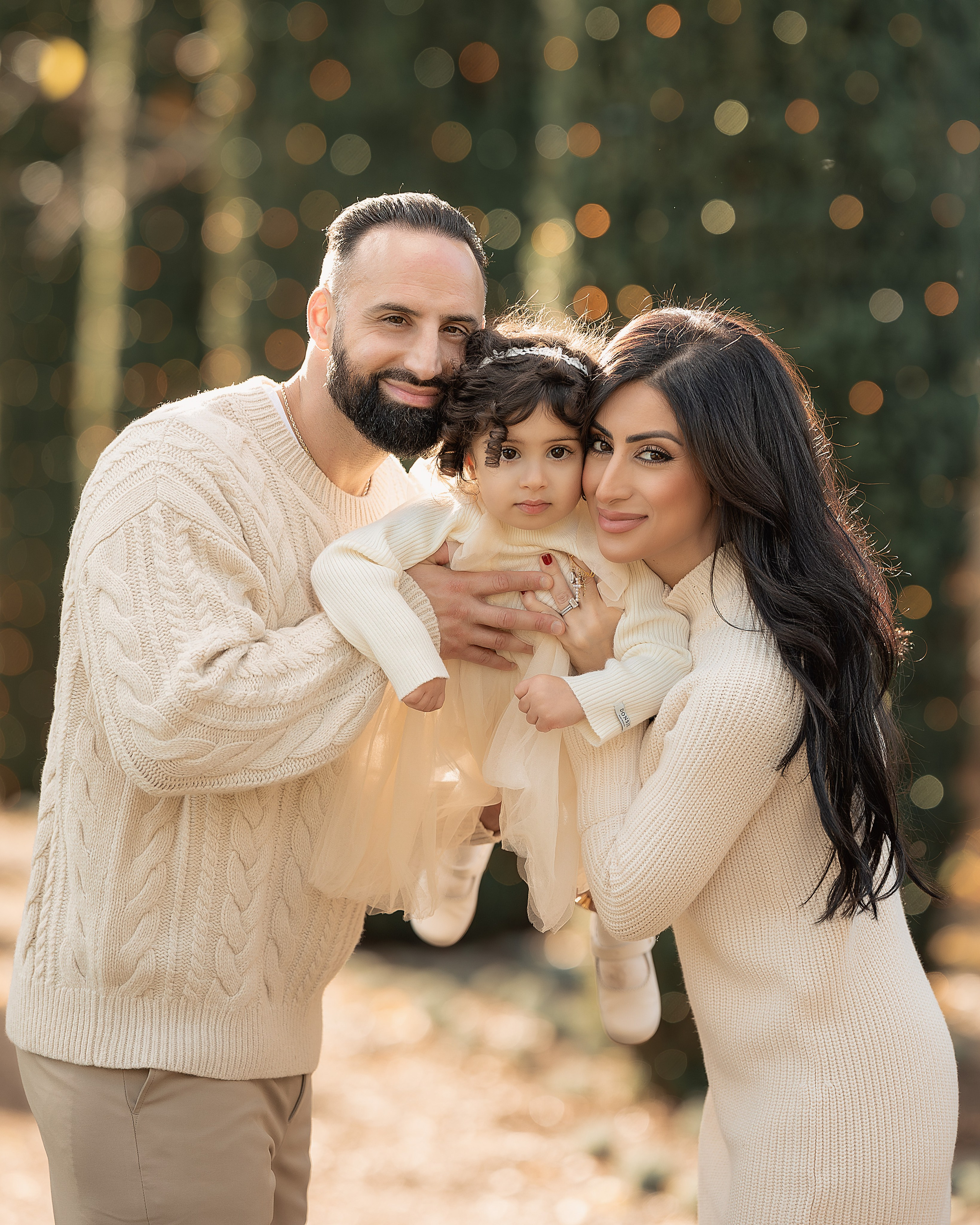 FAMILY & MATERNITY PHOTOGRAPHY. Couples & Families photographer in Bay Area, San Jose, California