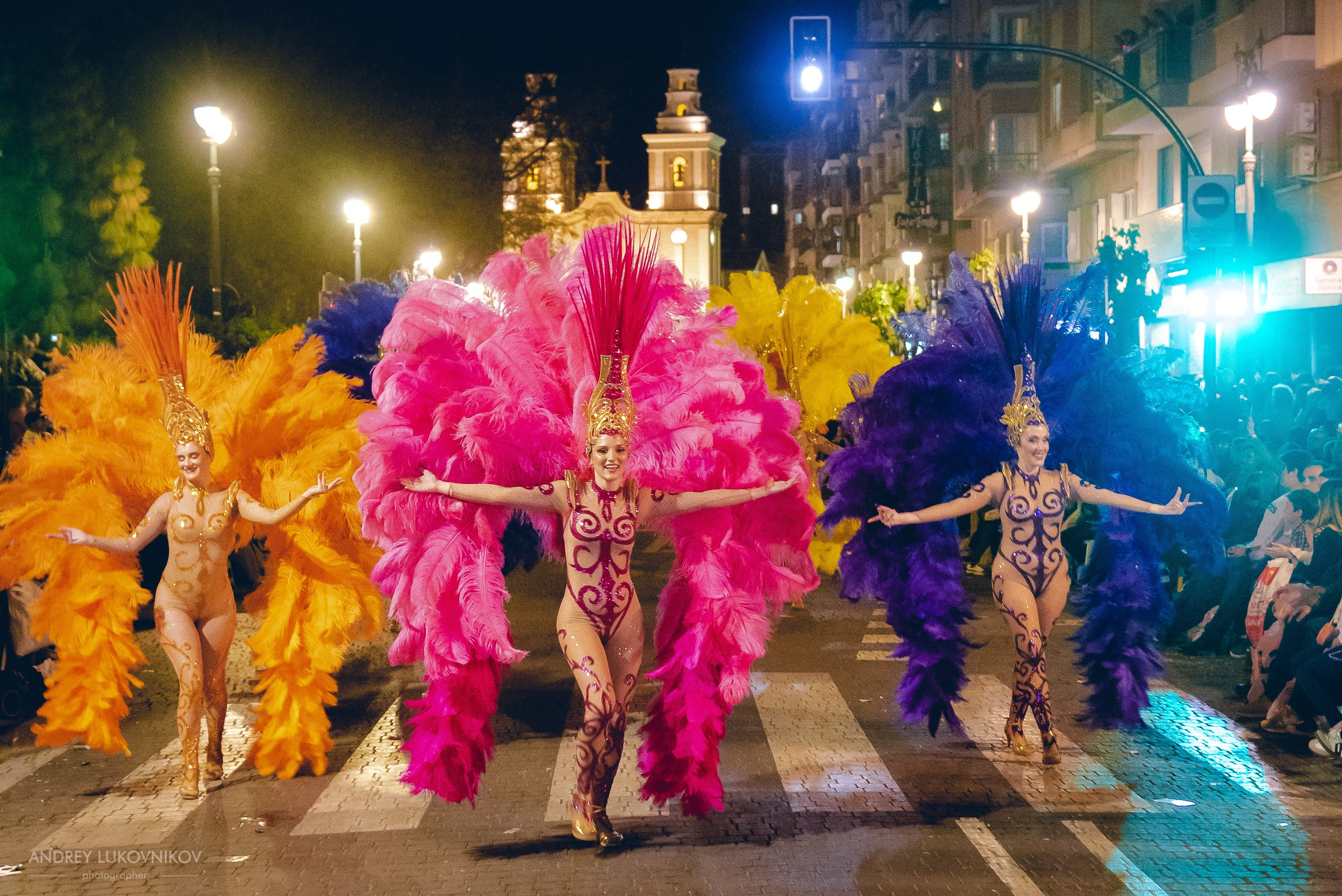 Photo report from the night carnival in Murcia | Reportage photographer Andrey Lukovnikov