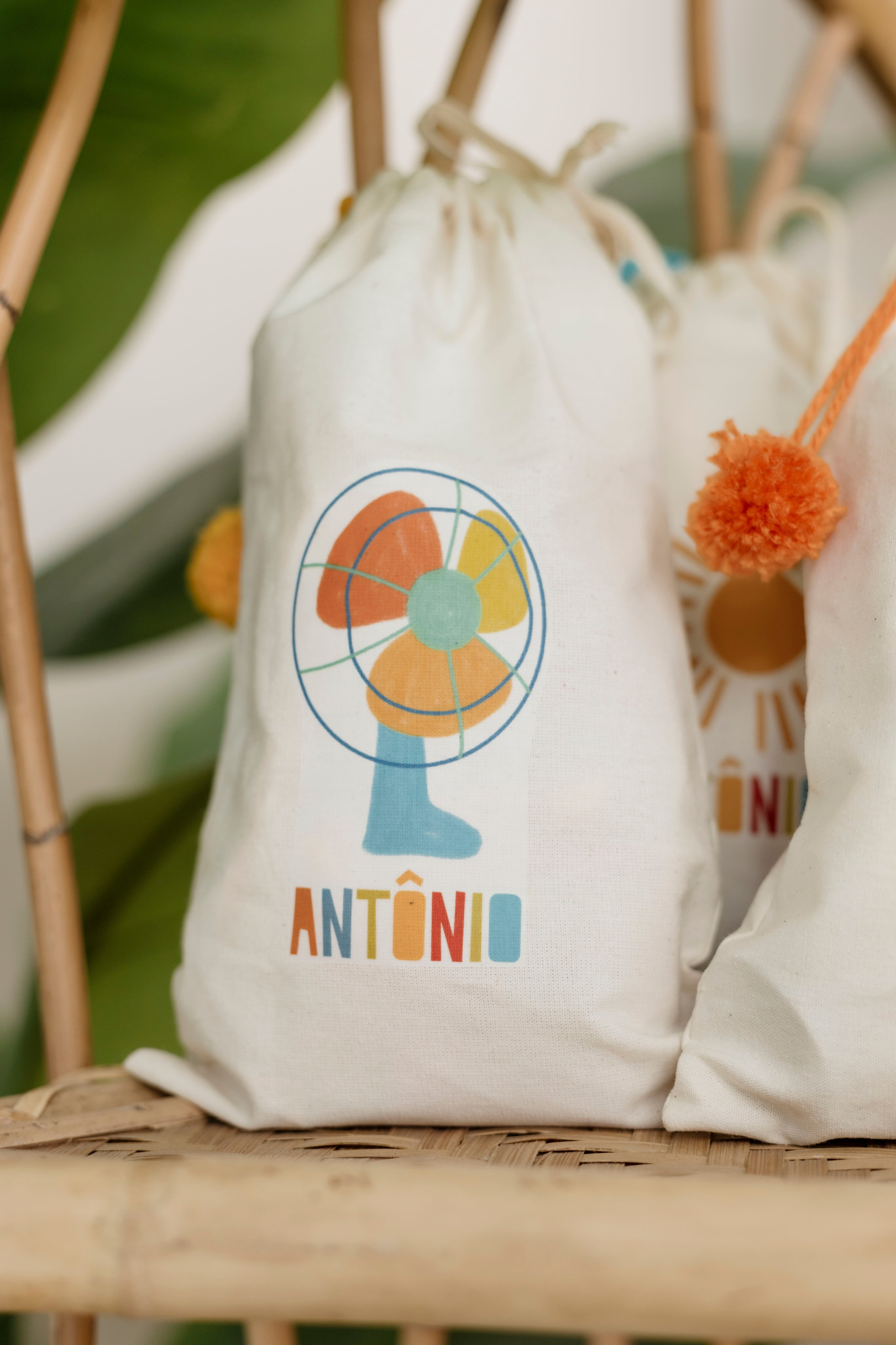 Ventilador como parte do tema da festa