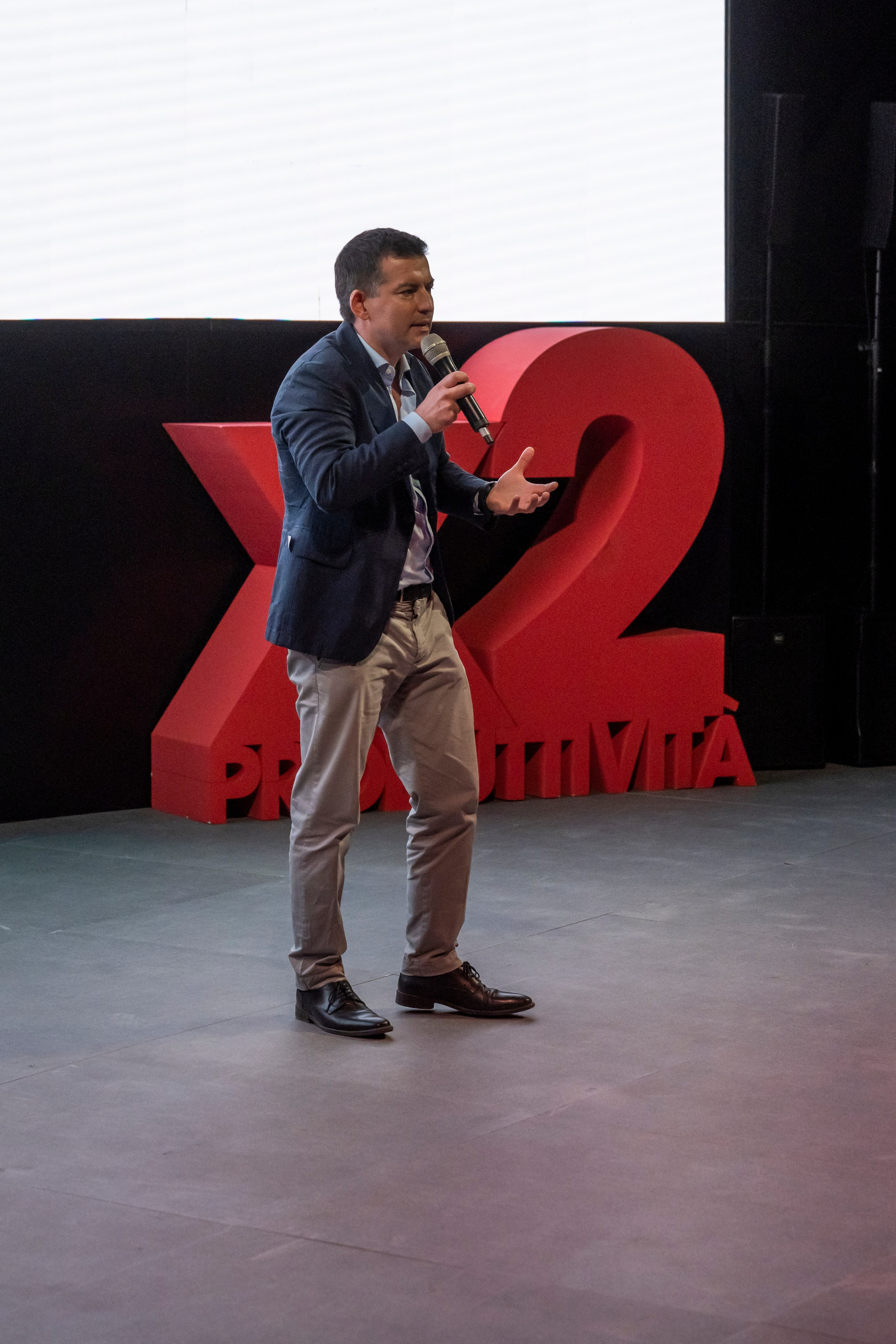 Smart Tour azienda AVE. “Gianmaria Coscia fotografo per passione”