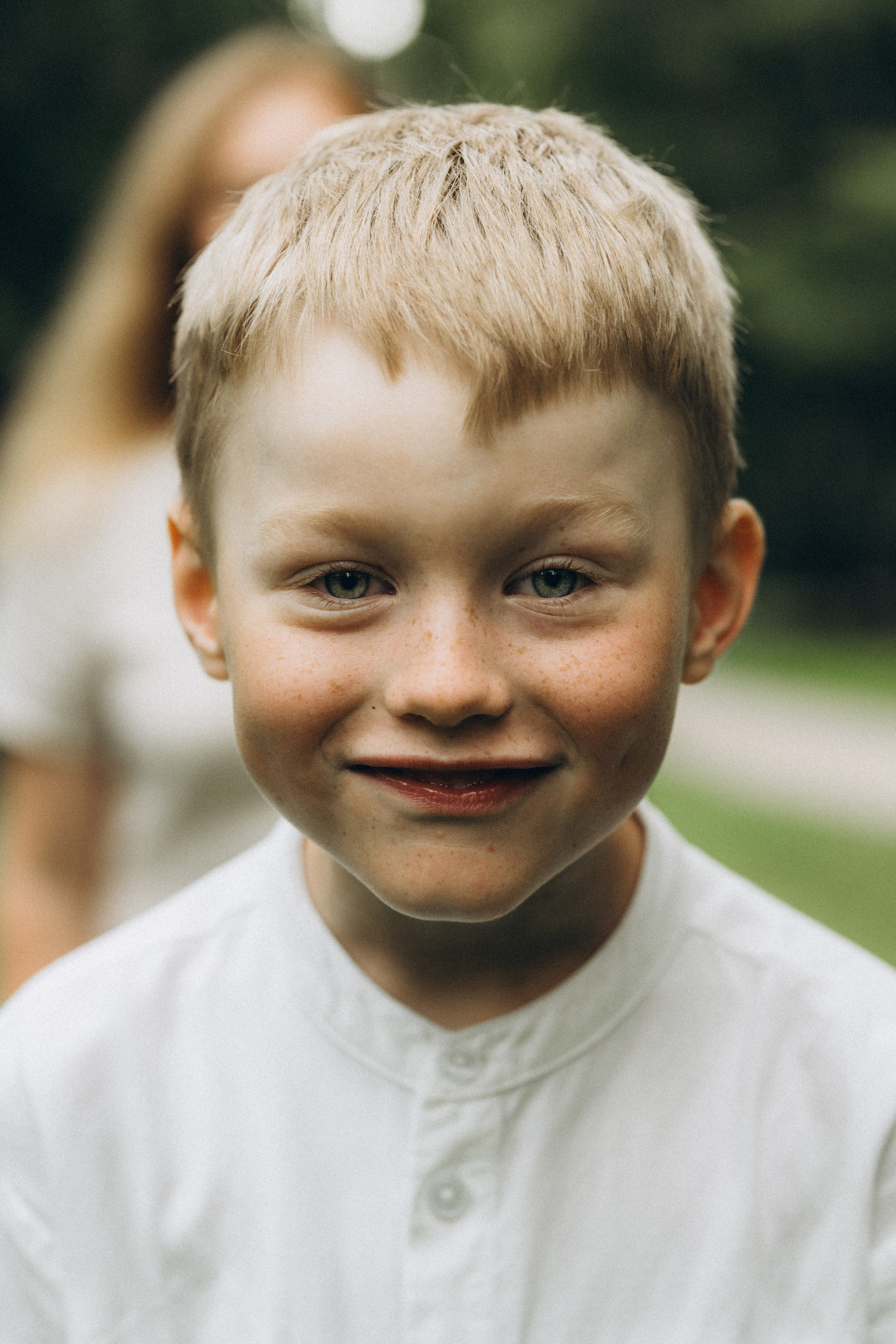 Kaivopuisto. Wedding and potrait photographer in Helsinki Vickan O