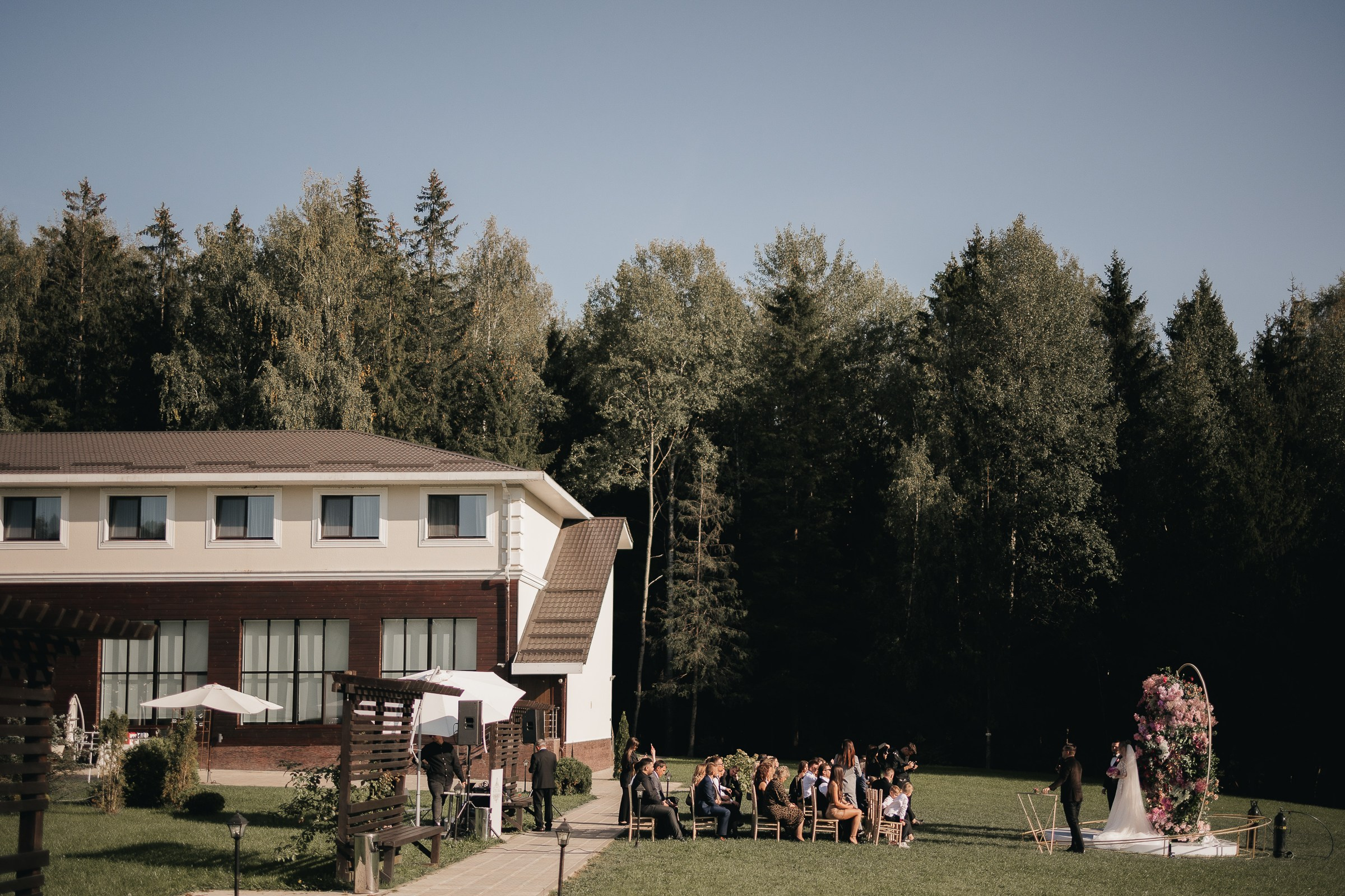 Araz & Daria. Destination wedding and fashion photographer in Riga Igor Davidovich