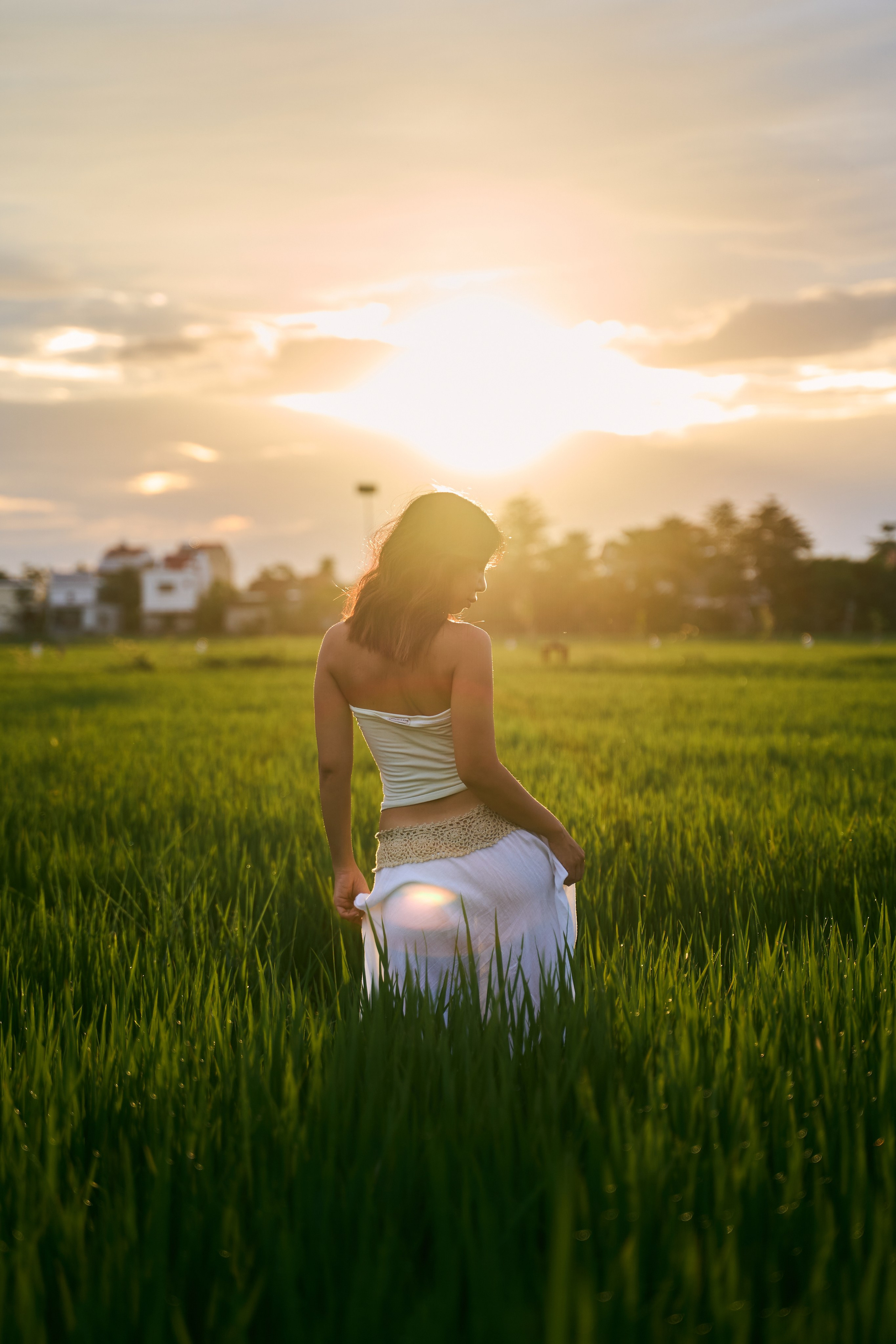 Portrait Photography in Hoi An | Natural & Expressive. Photographer in Hoi An — Veronika Guzenko. Natural photoshoots for couples, families and solo travelers. Book your shoot today