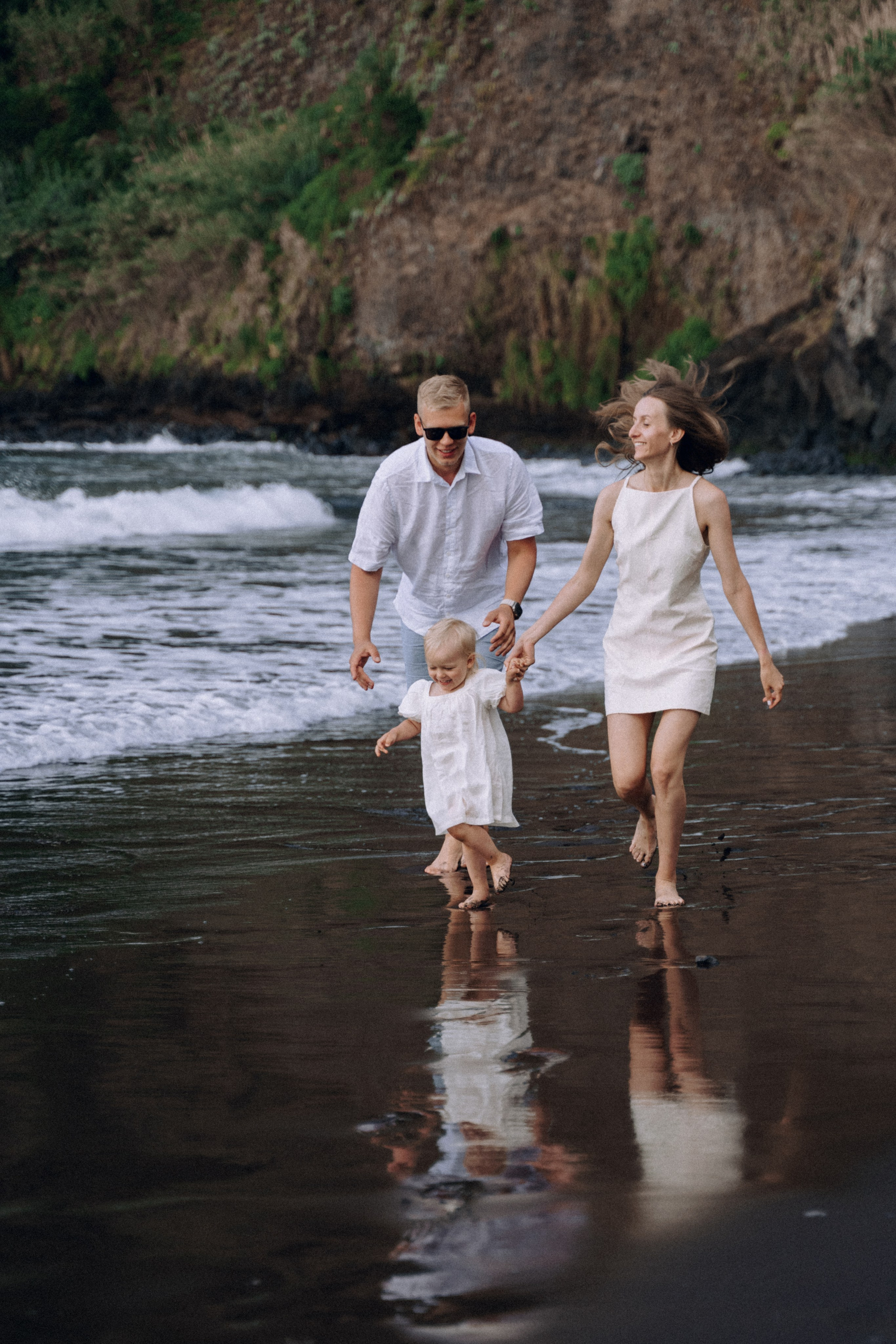 Seixal Beach Family Session | Family Photographer in Madeira. Your photographer in Madeira