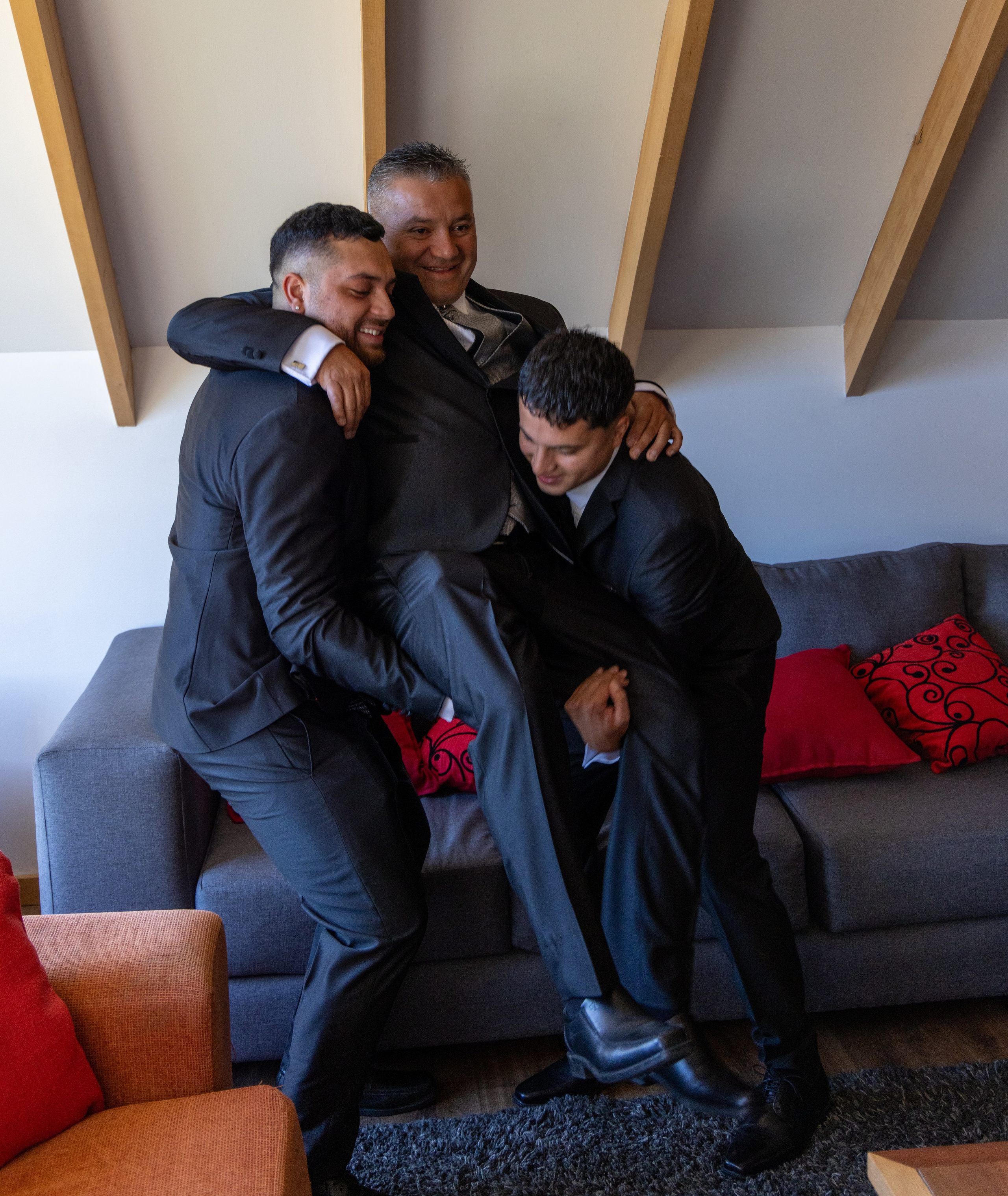 Silvia y Jorge. Dinka & Emilio - El arte de preservar lo que no se repite