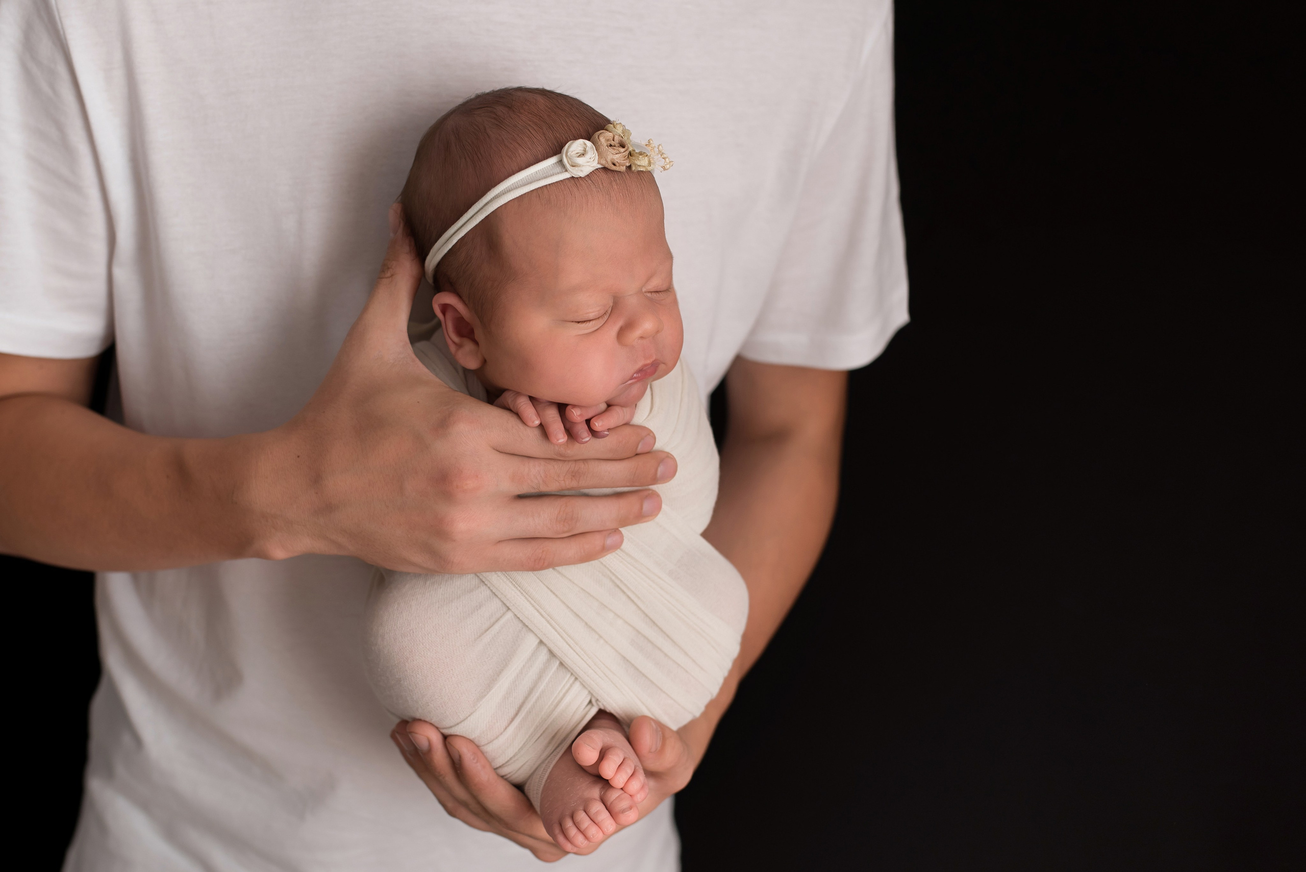 Alisa 15 days. In-home newborn photography Raleigh & area Katya Kulikova