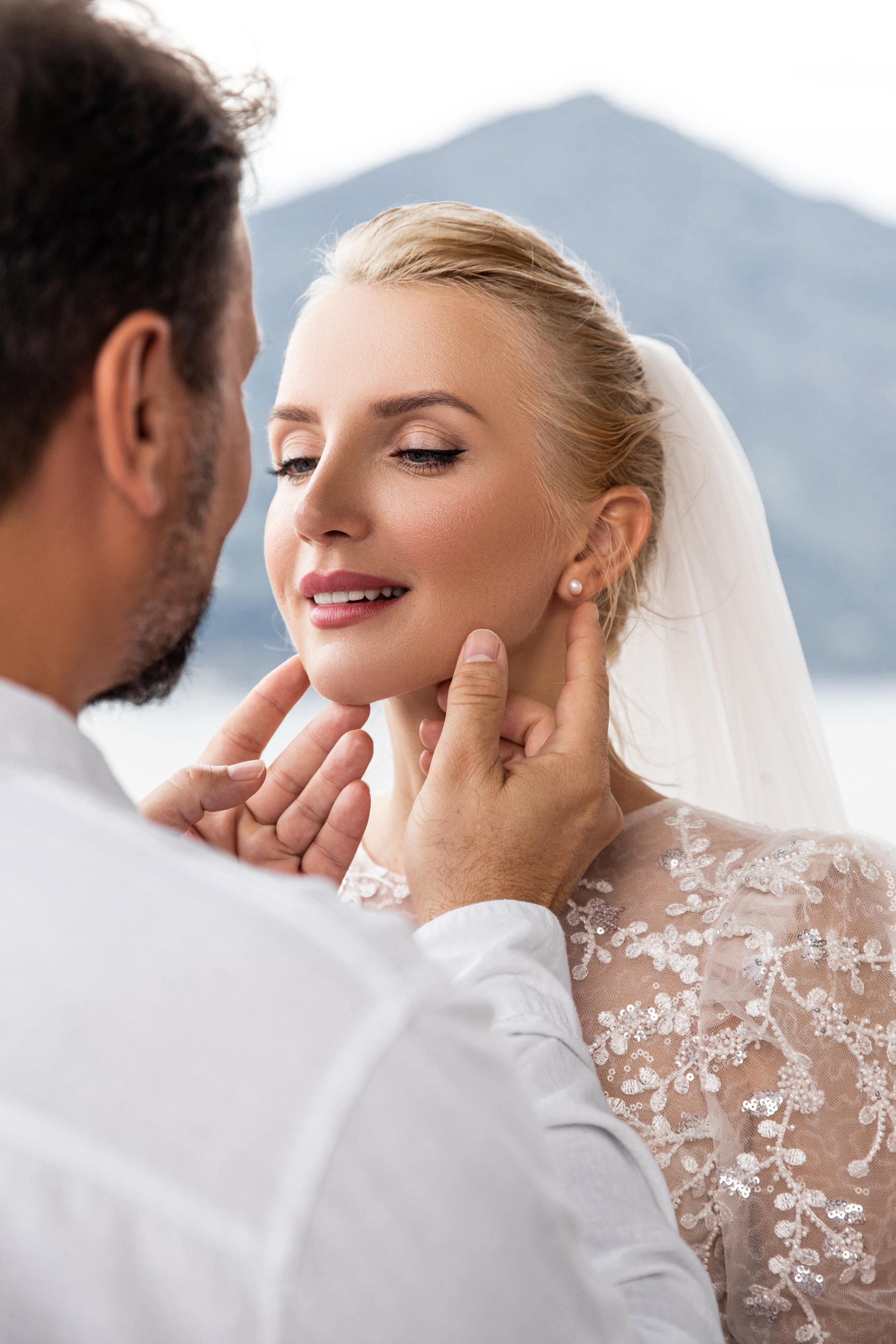 WEDDING. Photo and video production. Editing & retouching services. Training