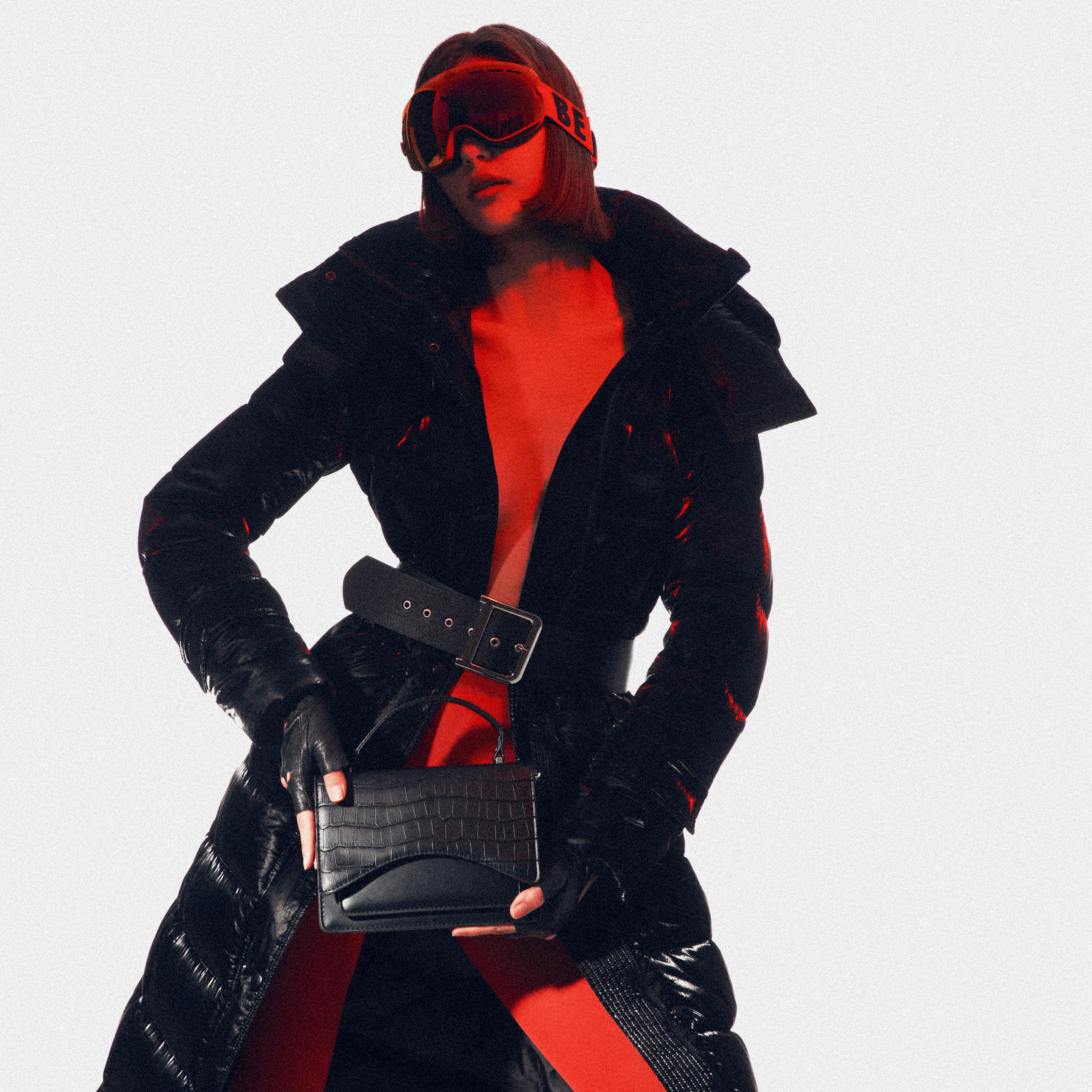 ADVERTISING. Photo and video production. Editing & retouching services. Training