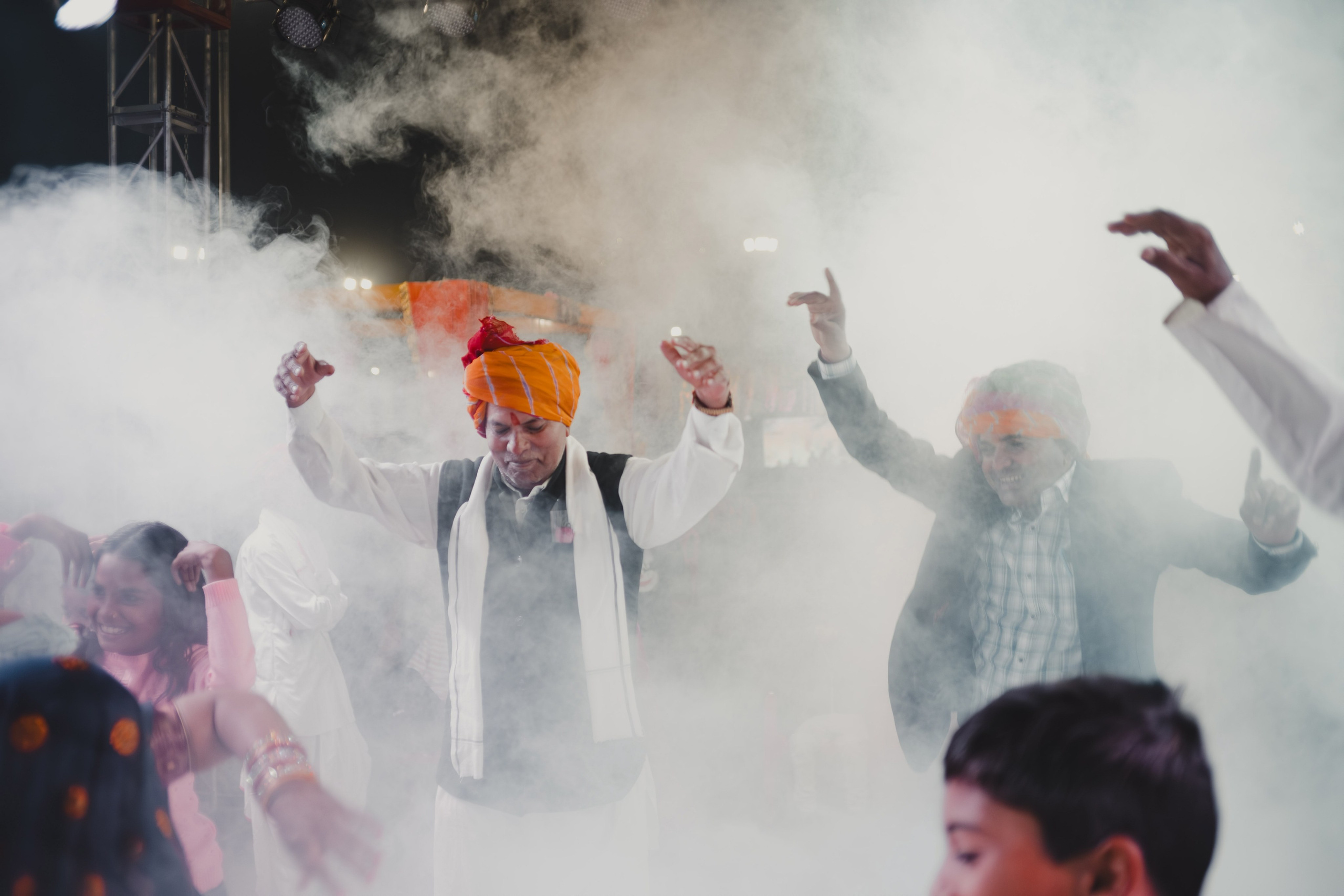 Parul & Sanjay. Wedding and Family photographer in india