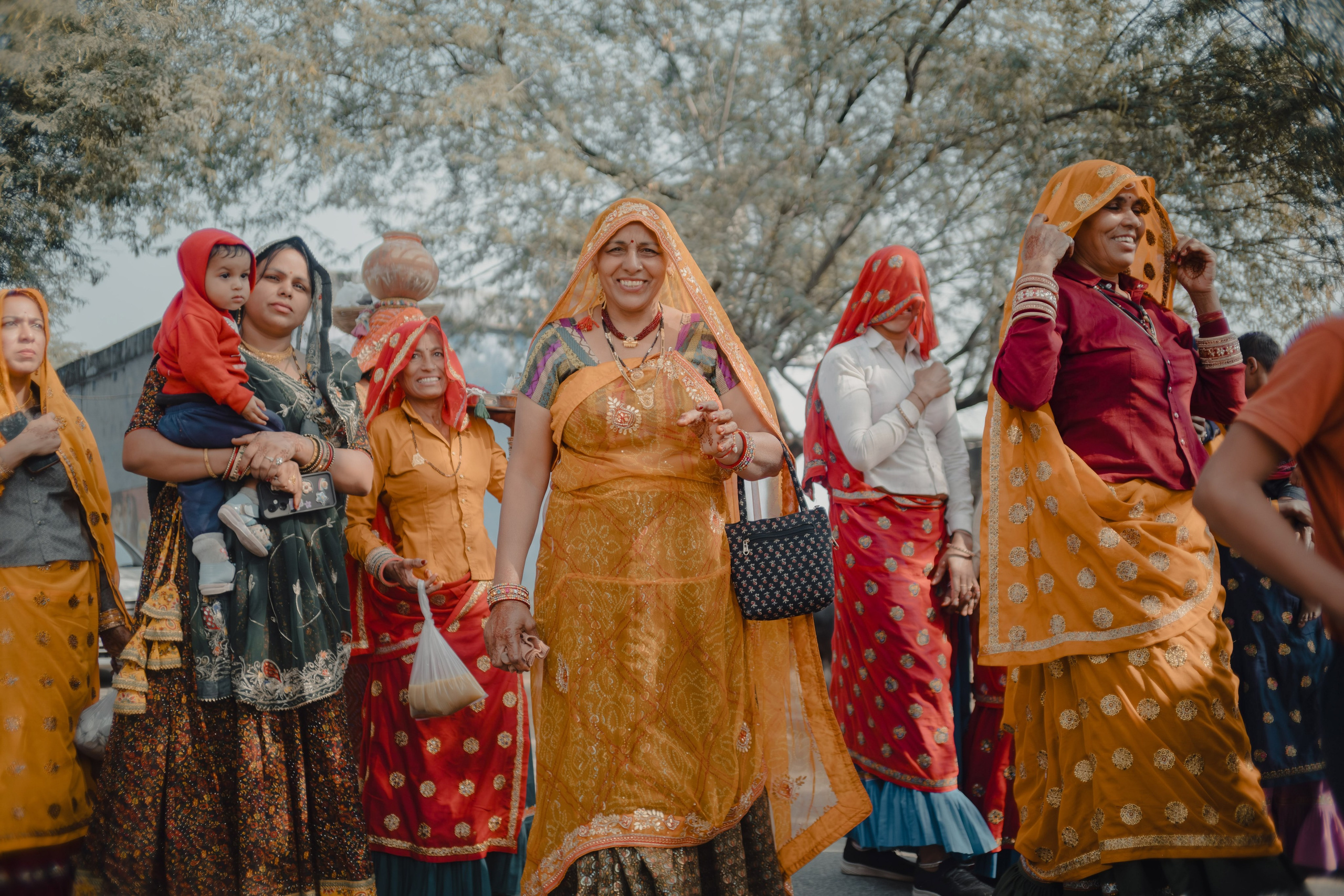 Parul & Sanjay. Wedding and Family photographer in india