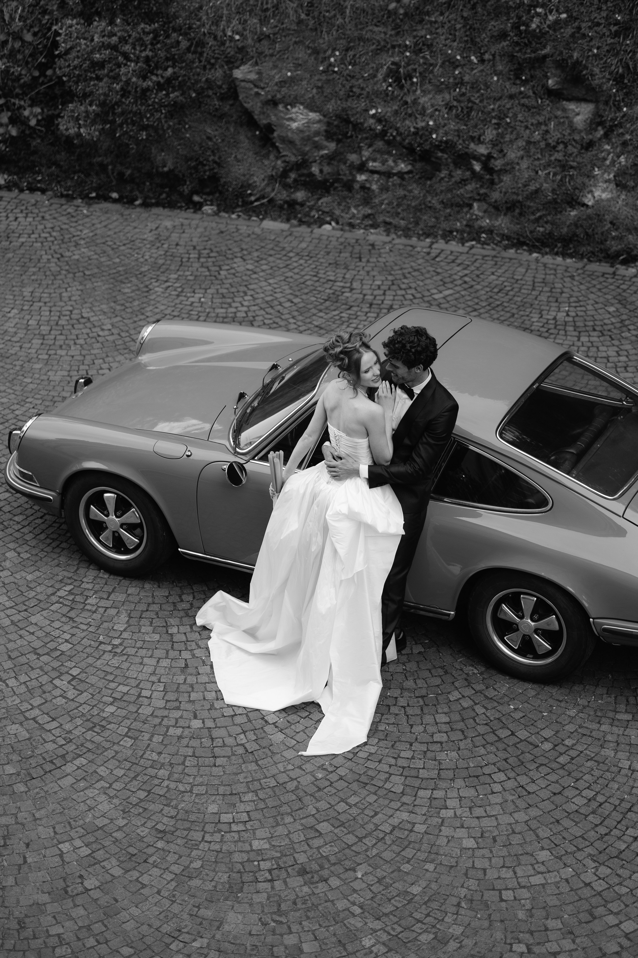 Roberta & Antoine. Sara Luca Wedding Photographer in Italy and Europe