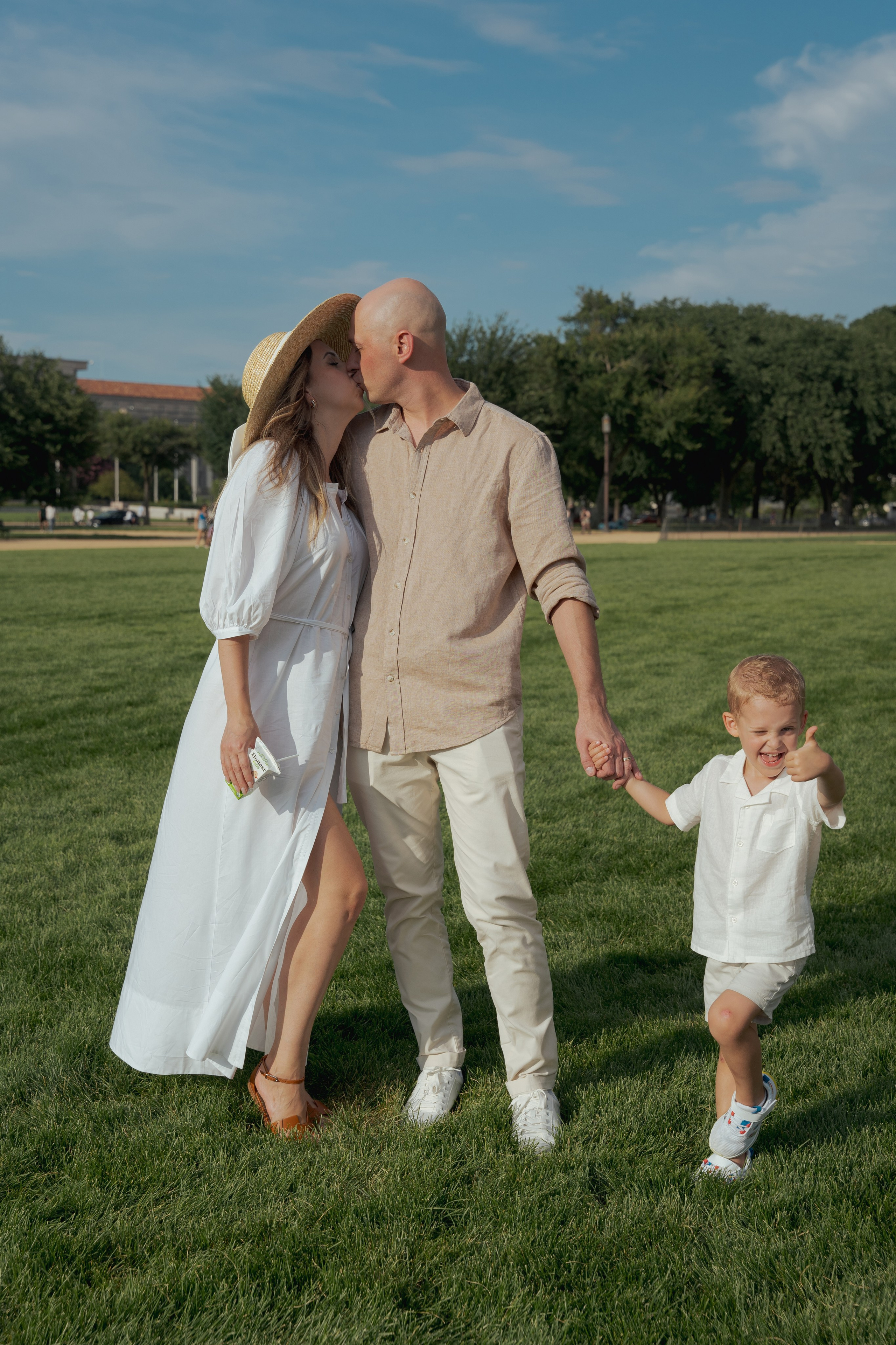 Santa Monica family photographer. Los Angeles family photographer. Family photoshoot. Family photographer. Family photoshoot. 