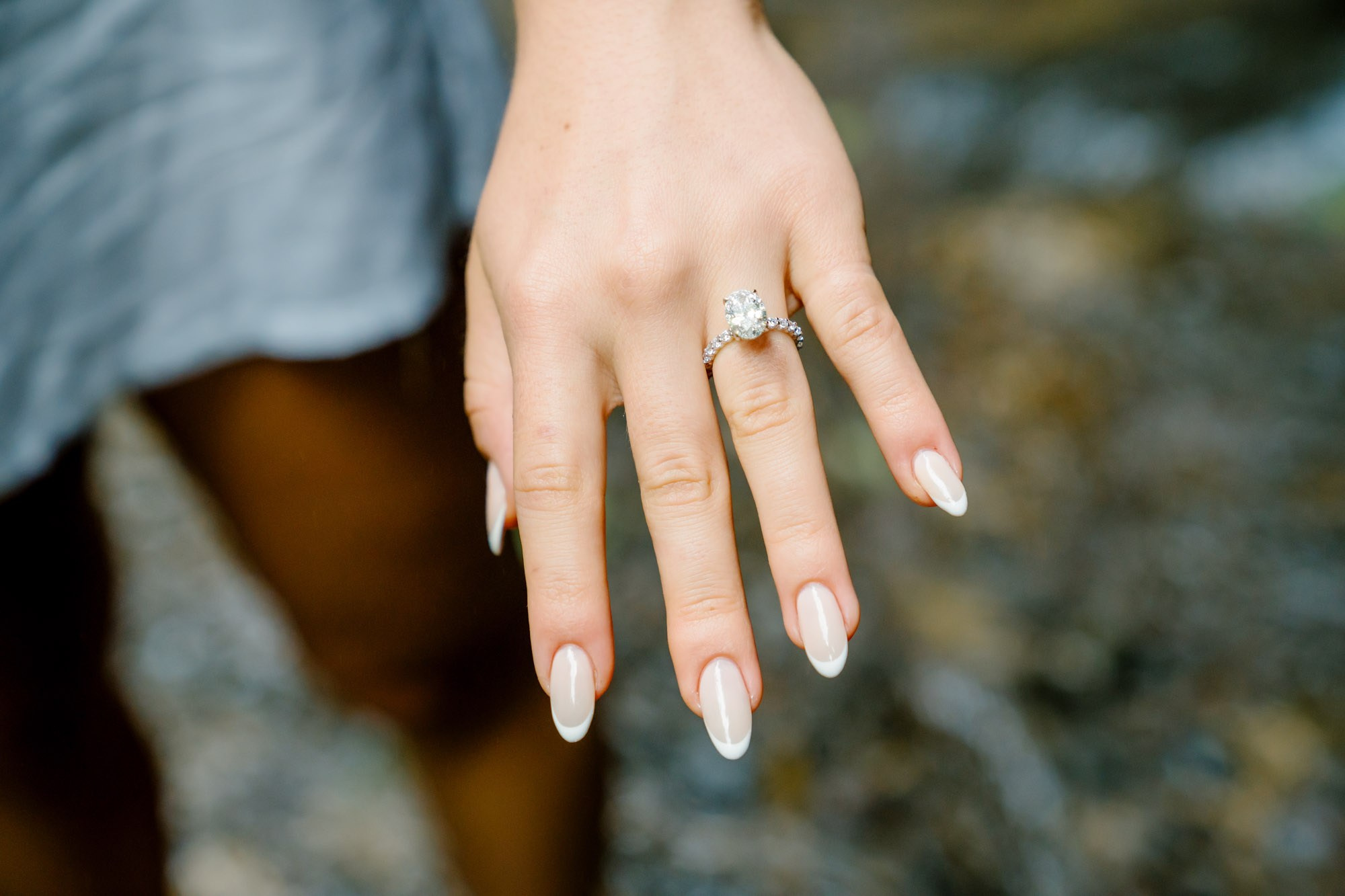 Marriage Proposal. Female Photographer in Bali